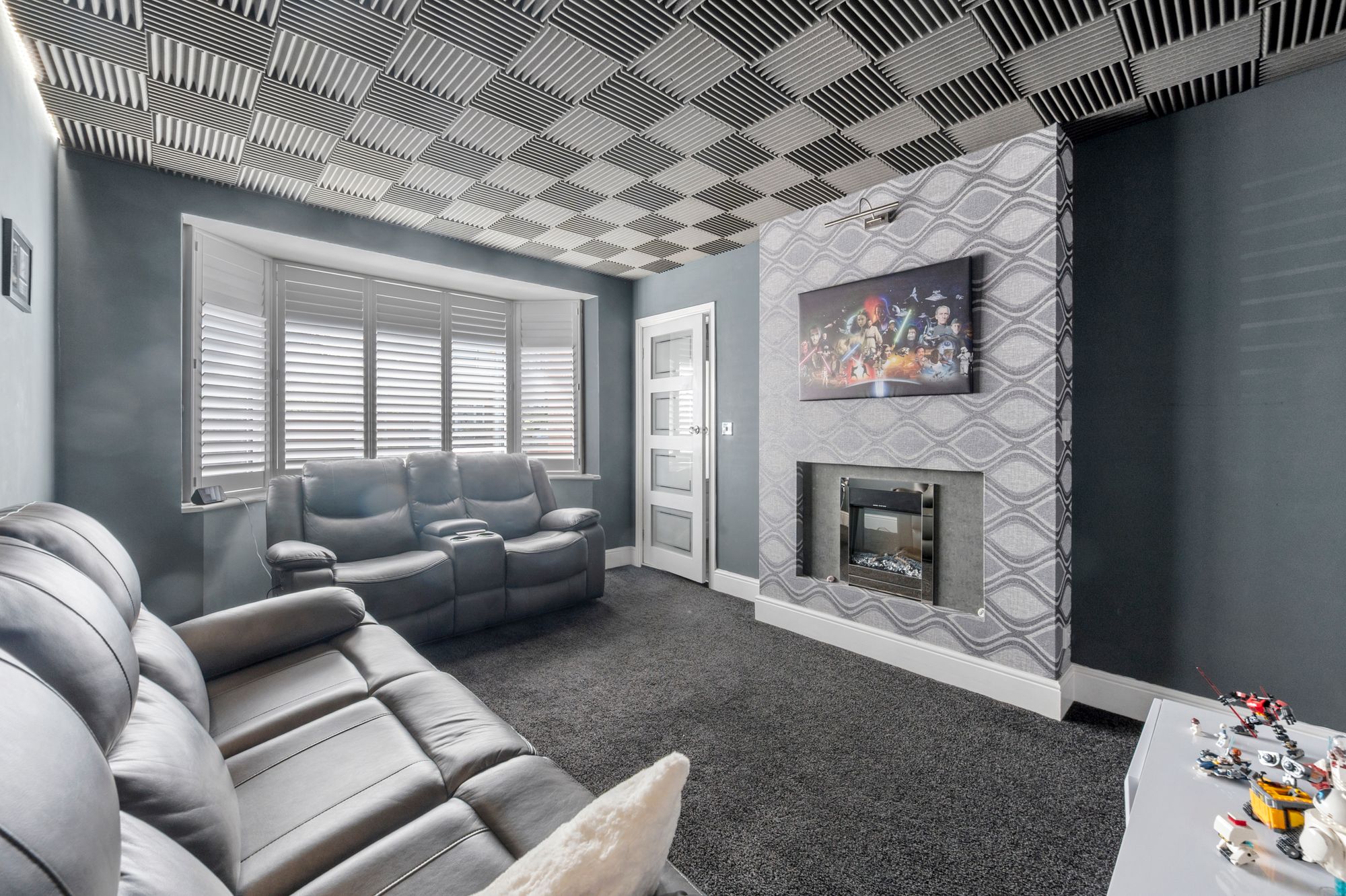 Ainsworth Road, Dentons Green, WA10