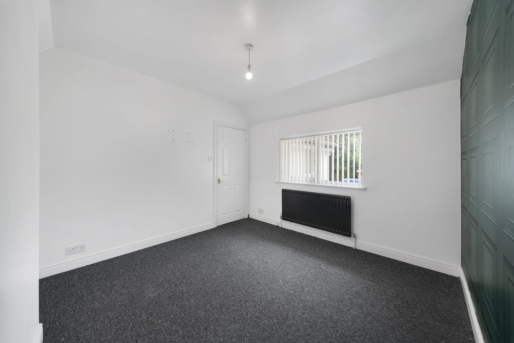 Liverpool Road, Widnes, WA8