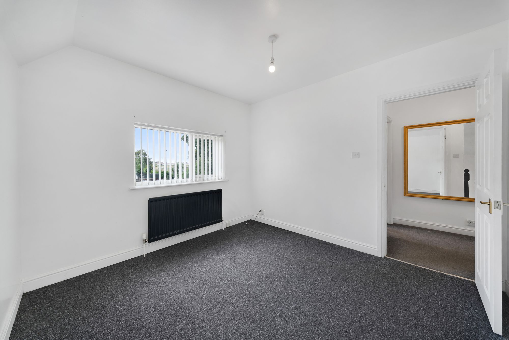 Liverpool Road, Widnes, WA8