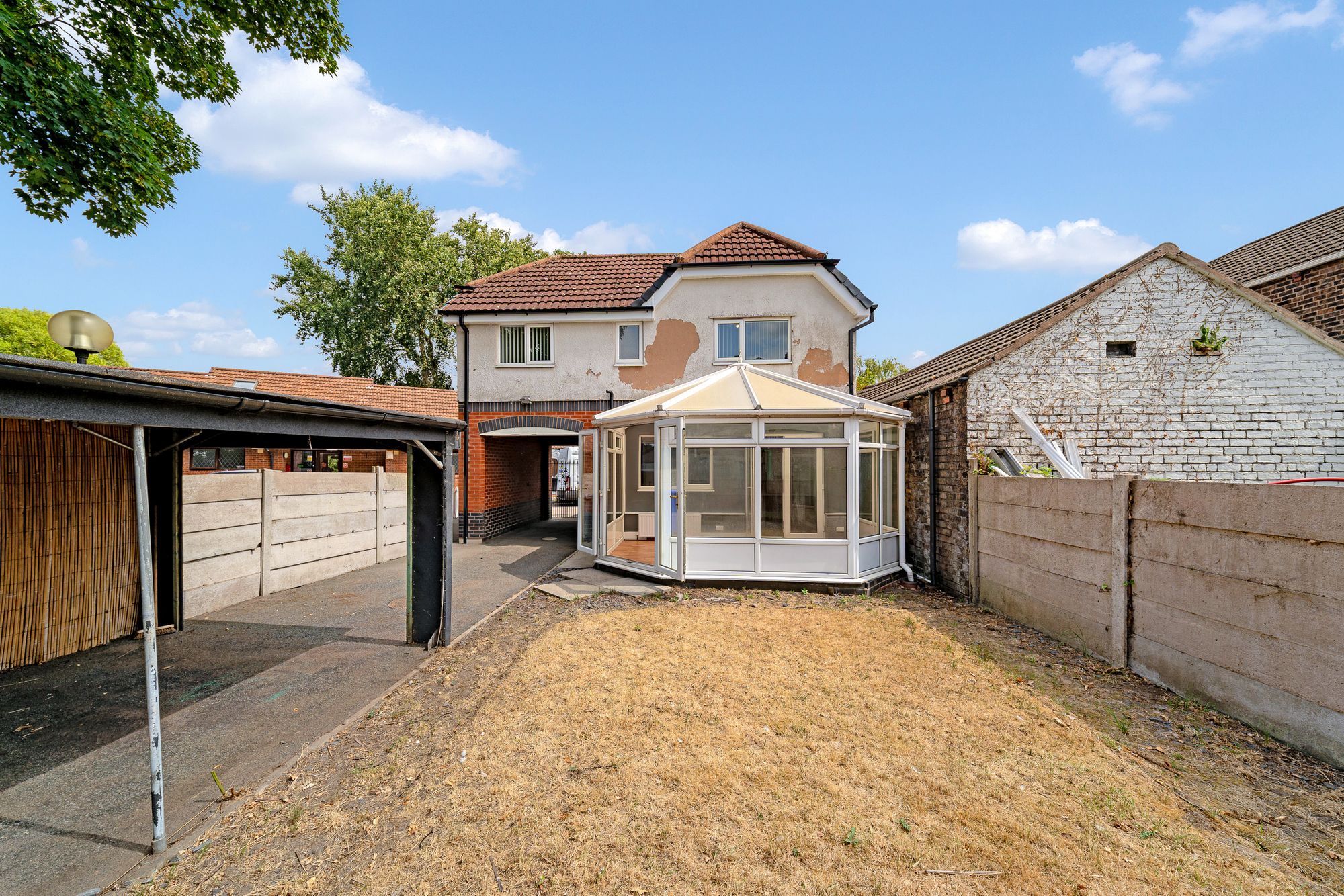 Liverpool Road, Widnes, WA8