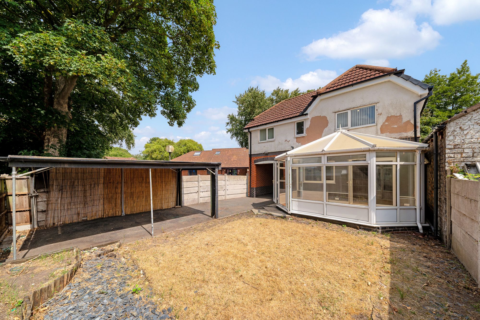 Liverpool Road, Widnes, WA8
