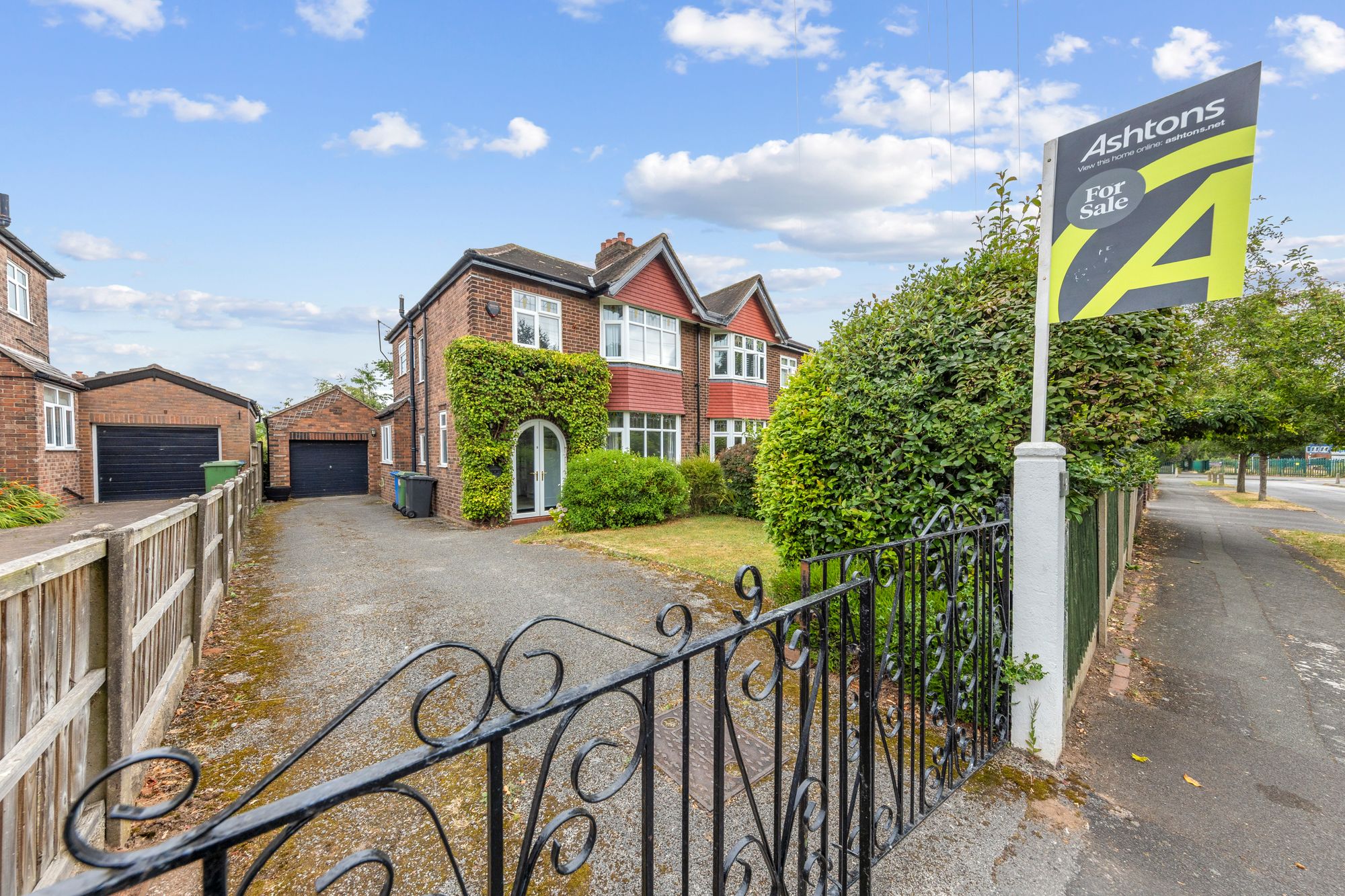 Broomfields Road, Appleton, WA4