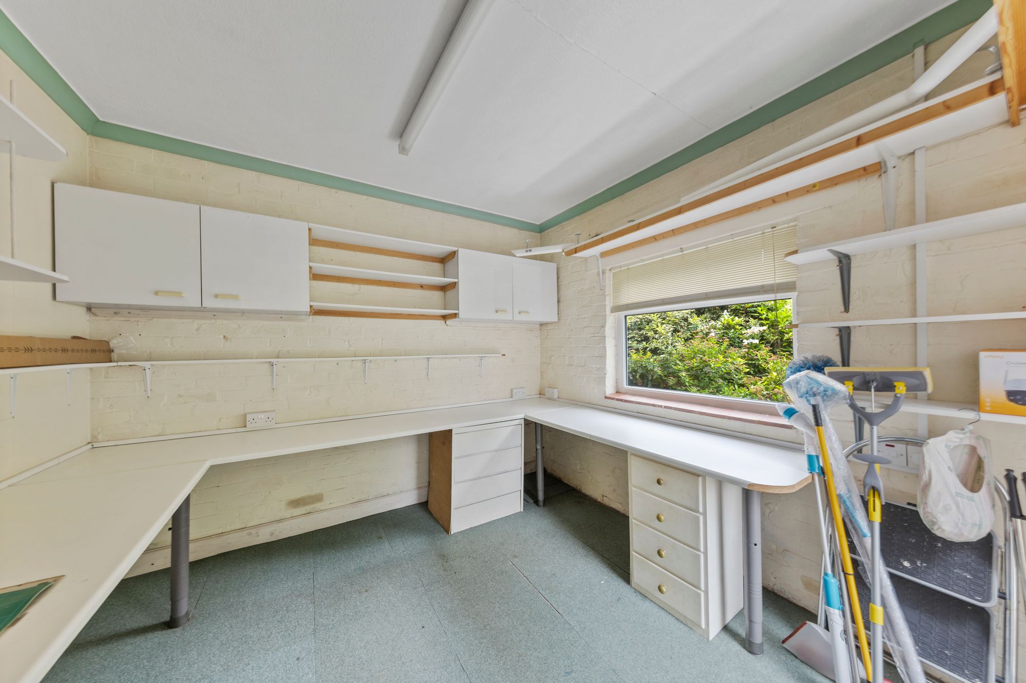 Broomfields Road, Appleton, WA4