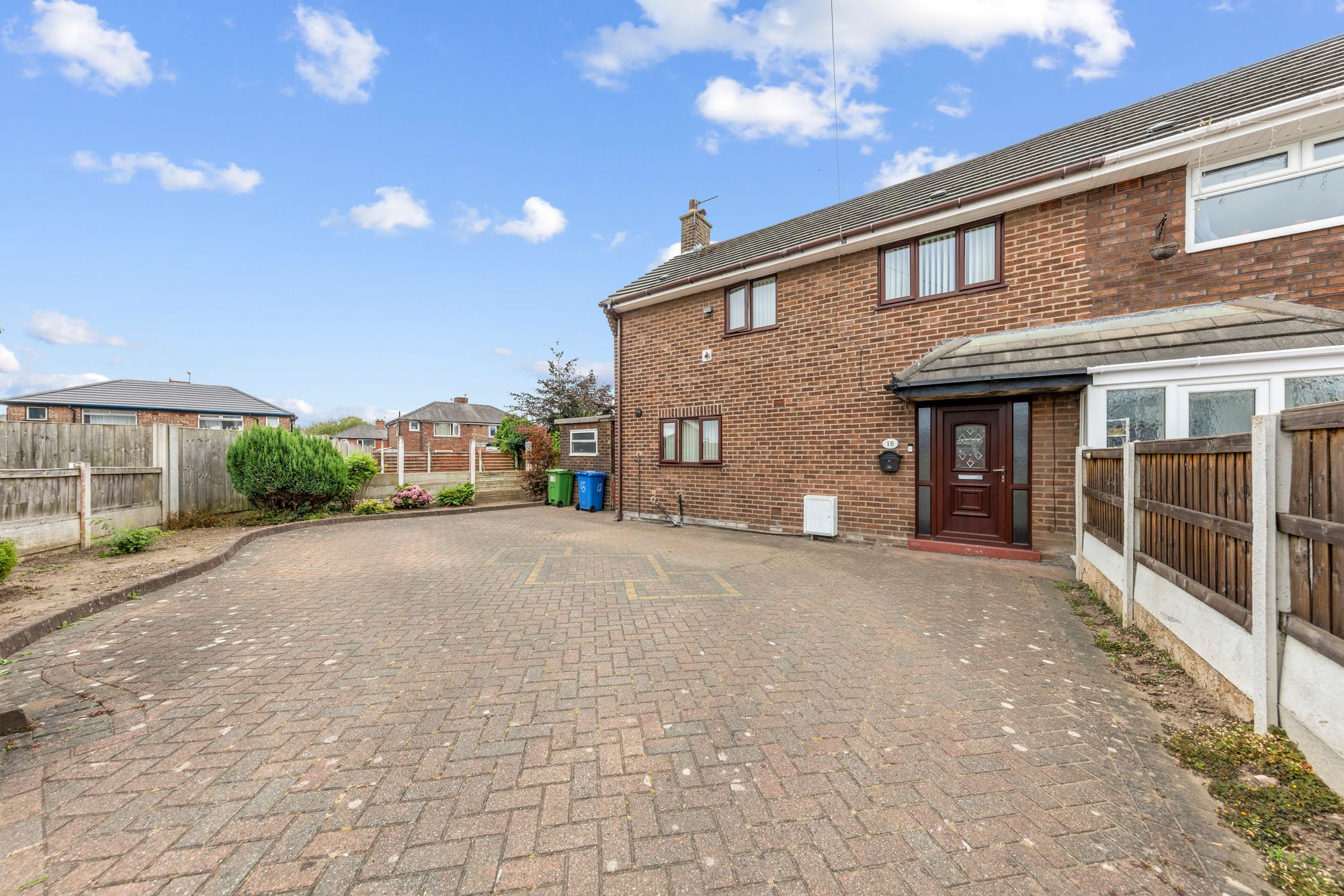 Langton Green, Woolston, WA1