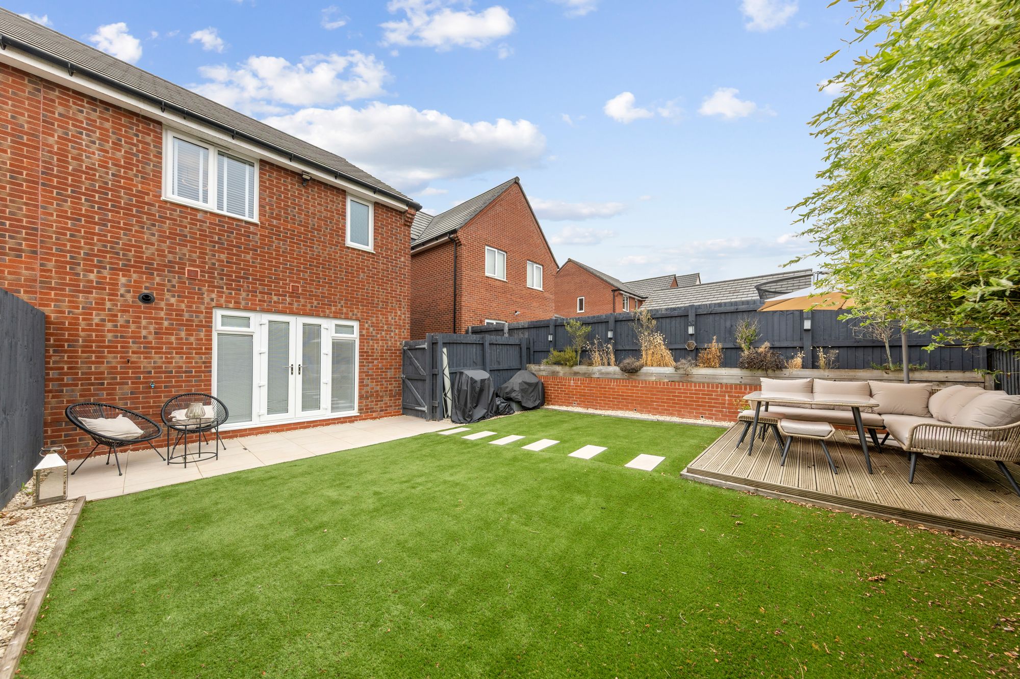 Lowes Fold, Lowton, WA3