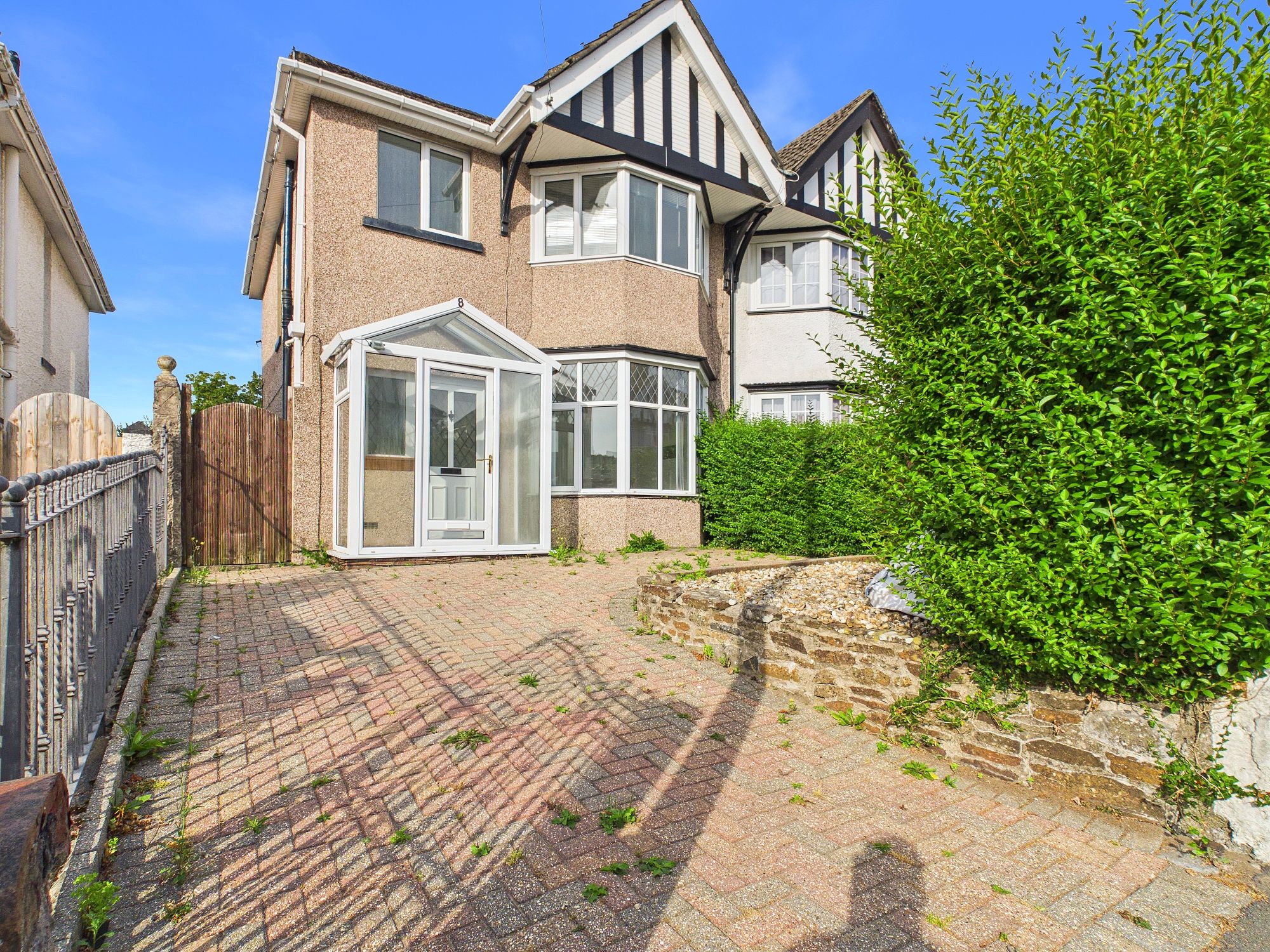 Coedcelyn Road, Sketty, SA2