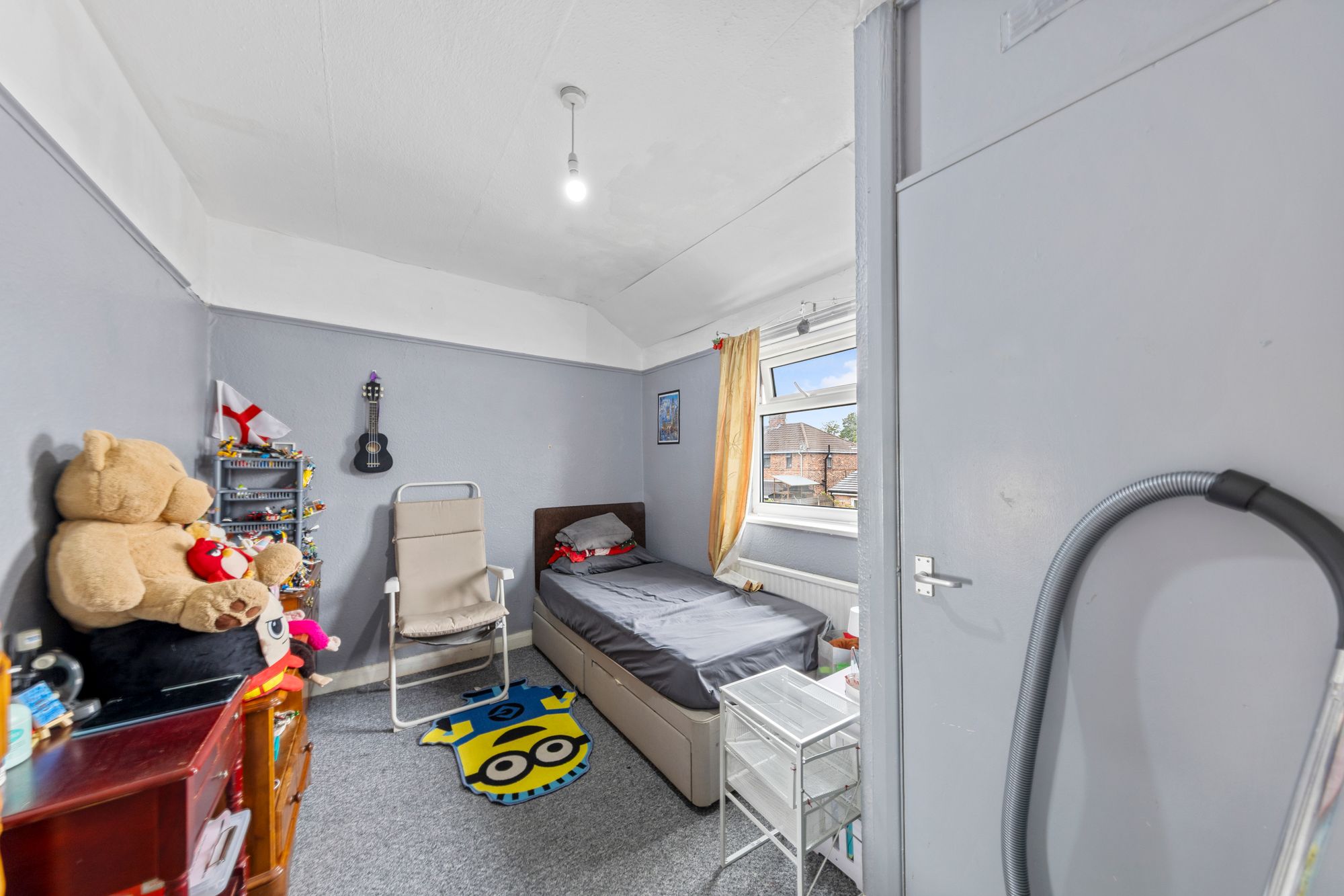 Rixton Avenue, Warrington, WA5