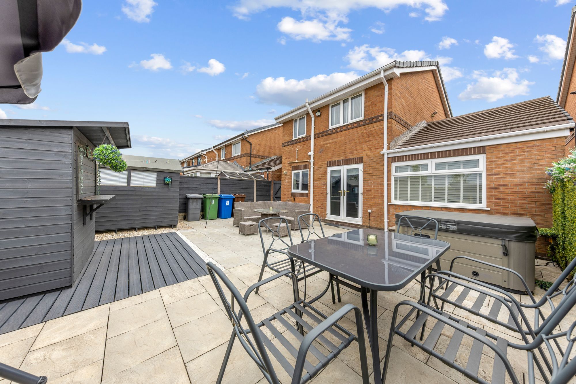 Bolton Road, Bamfurlong, WN2