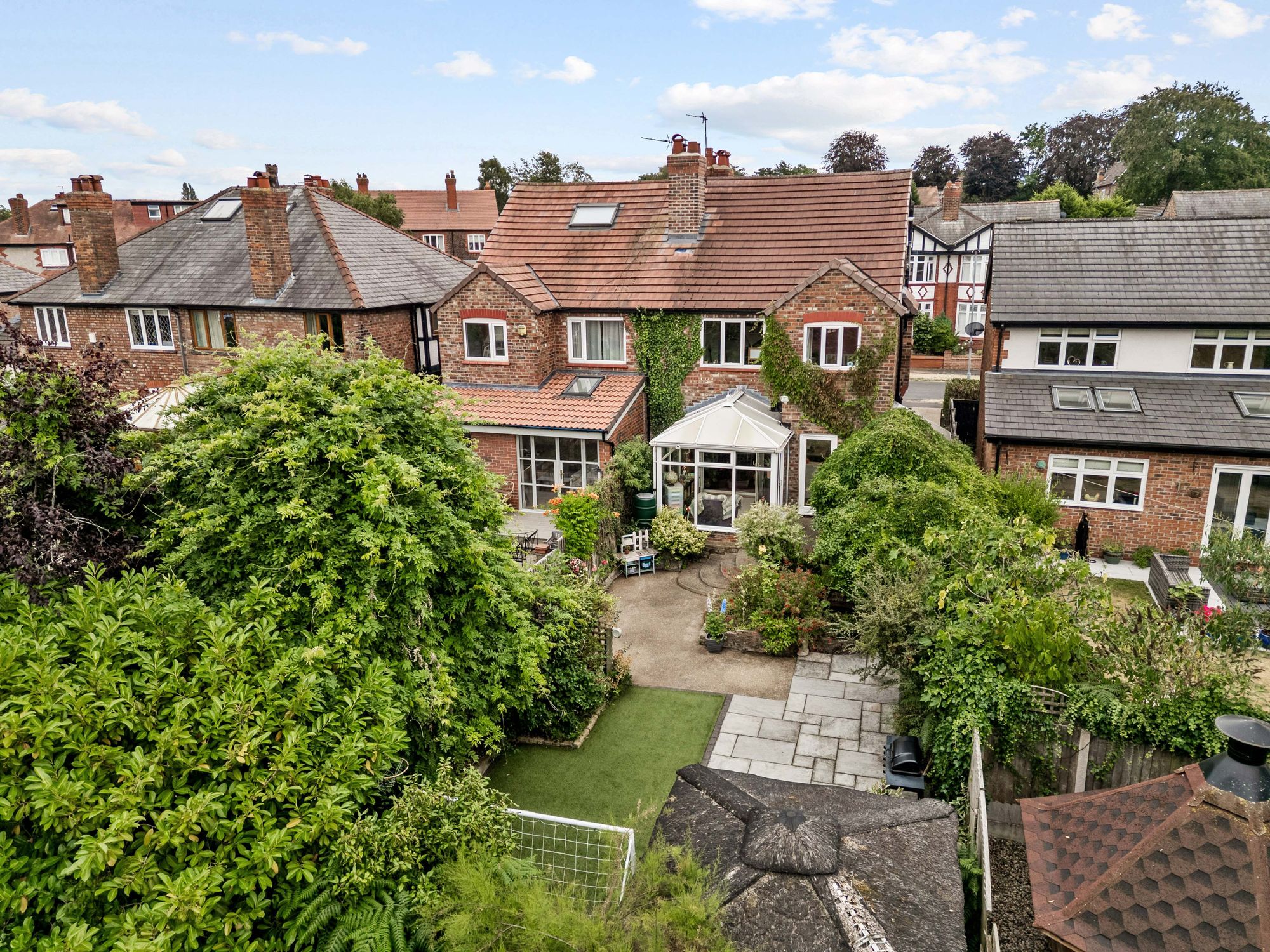 Newlands Road, Stockton Heath, WA4