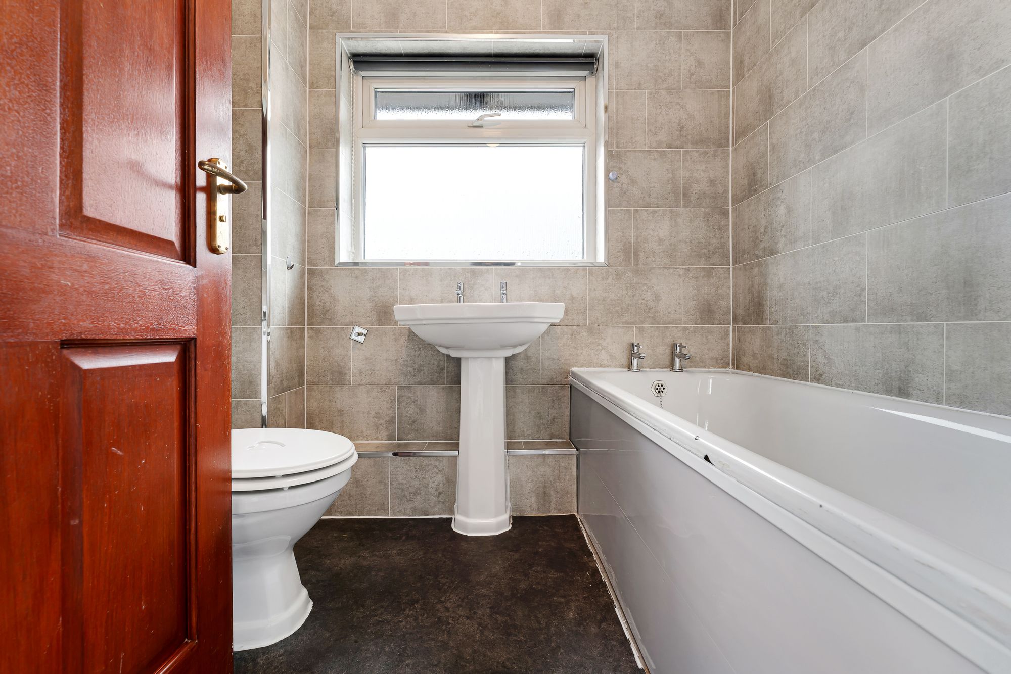 Calverley Close, Brookvale, WA7