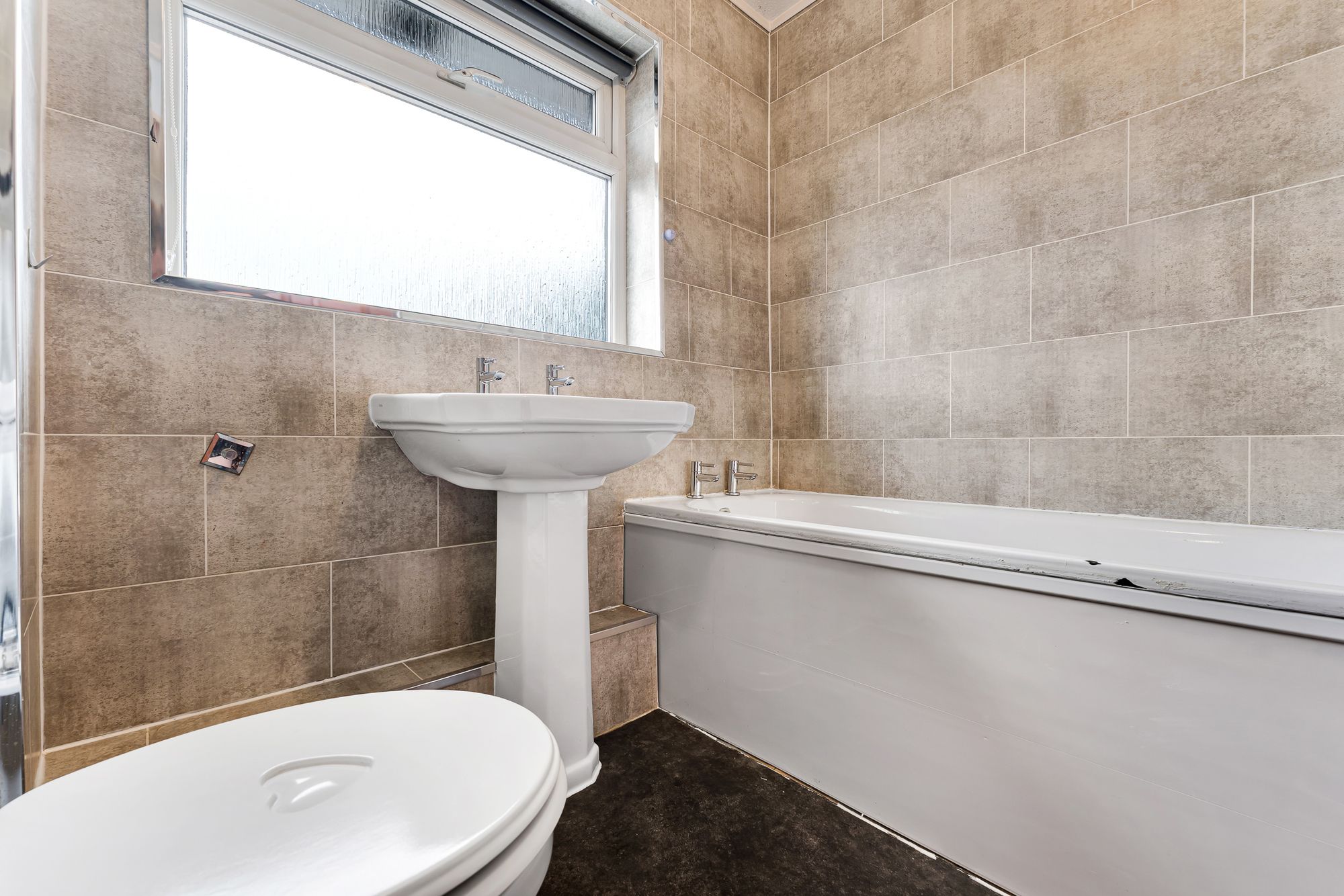 Calverley Close, Brookvale, WA7