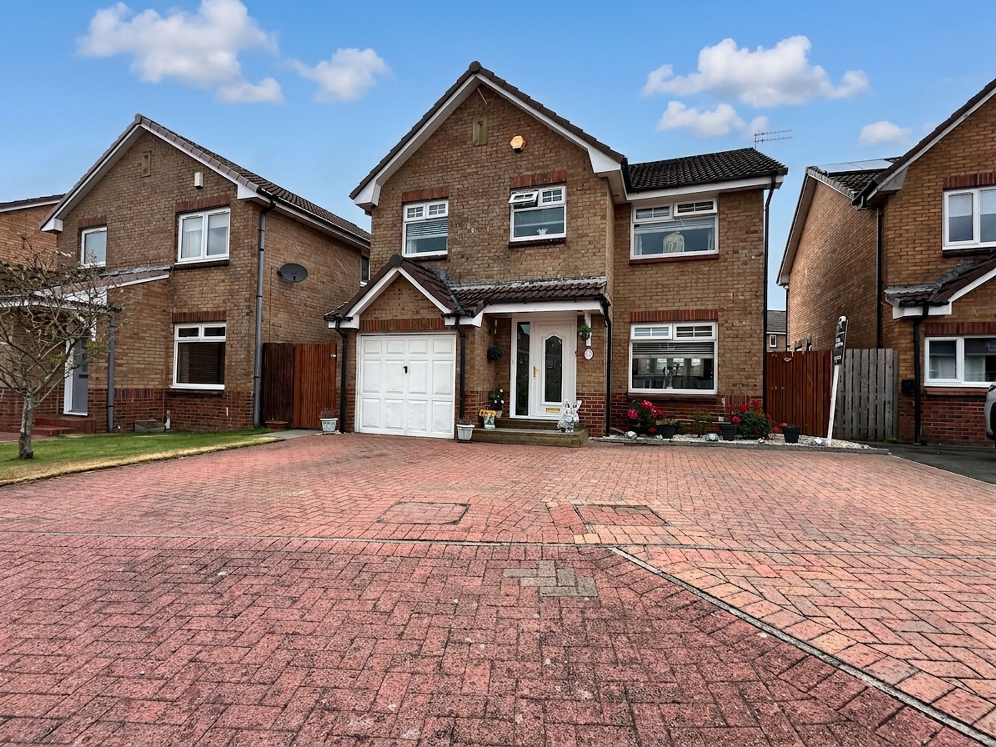 53 Belhaven Park, Muirhead