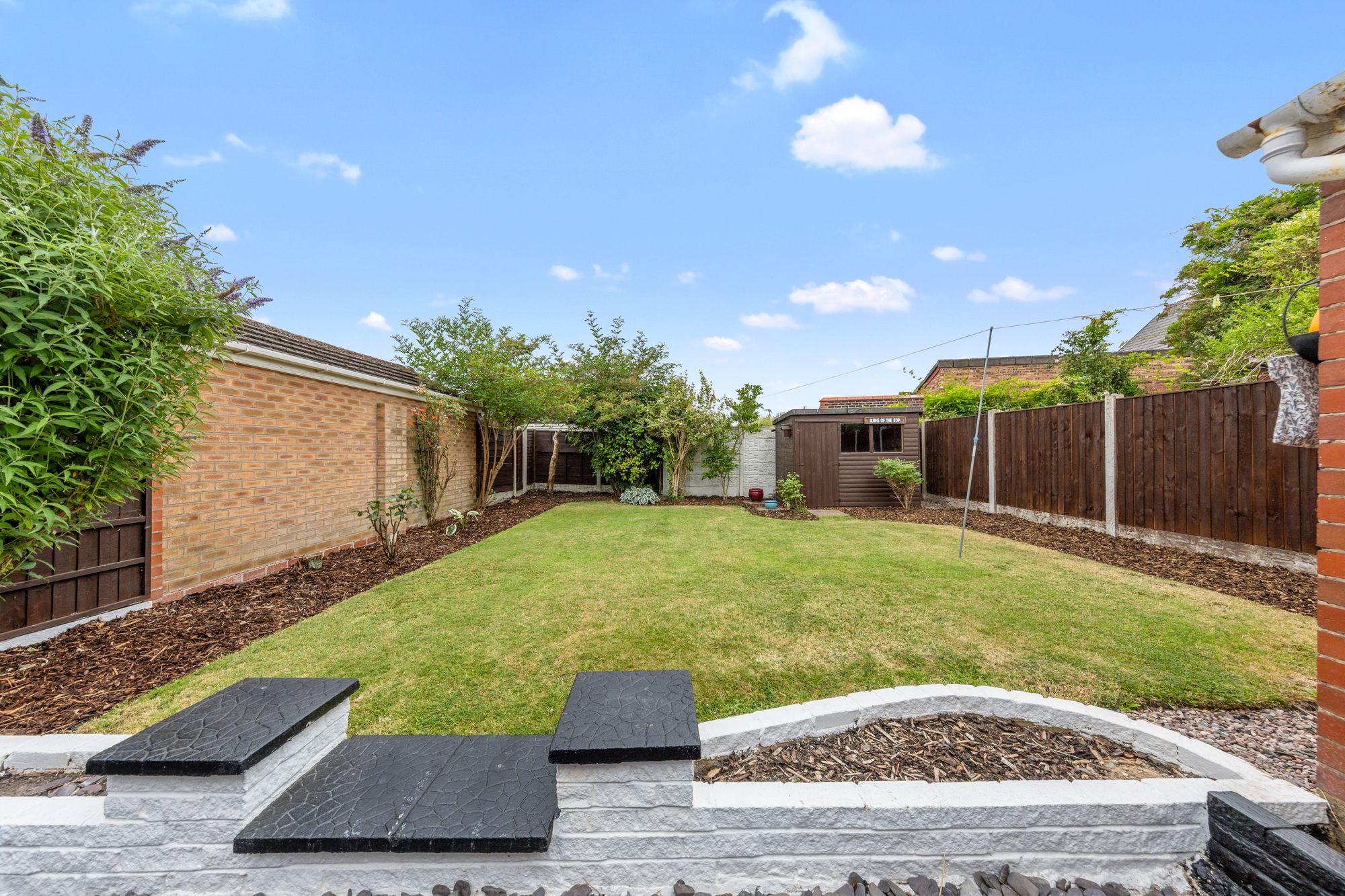 Nook Lane, Fearnhead, WA2