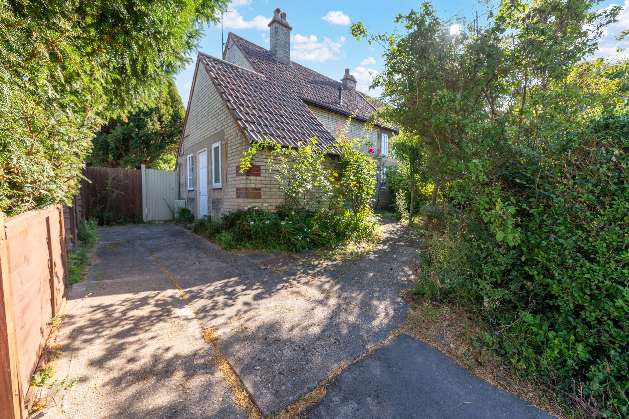Heath Avenue, Royston, SG8