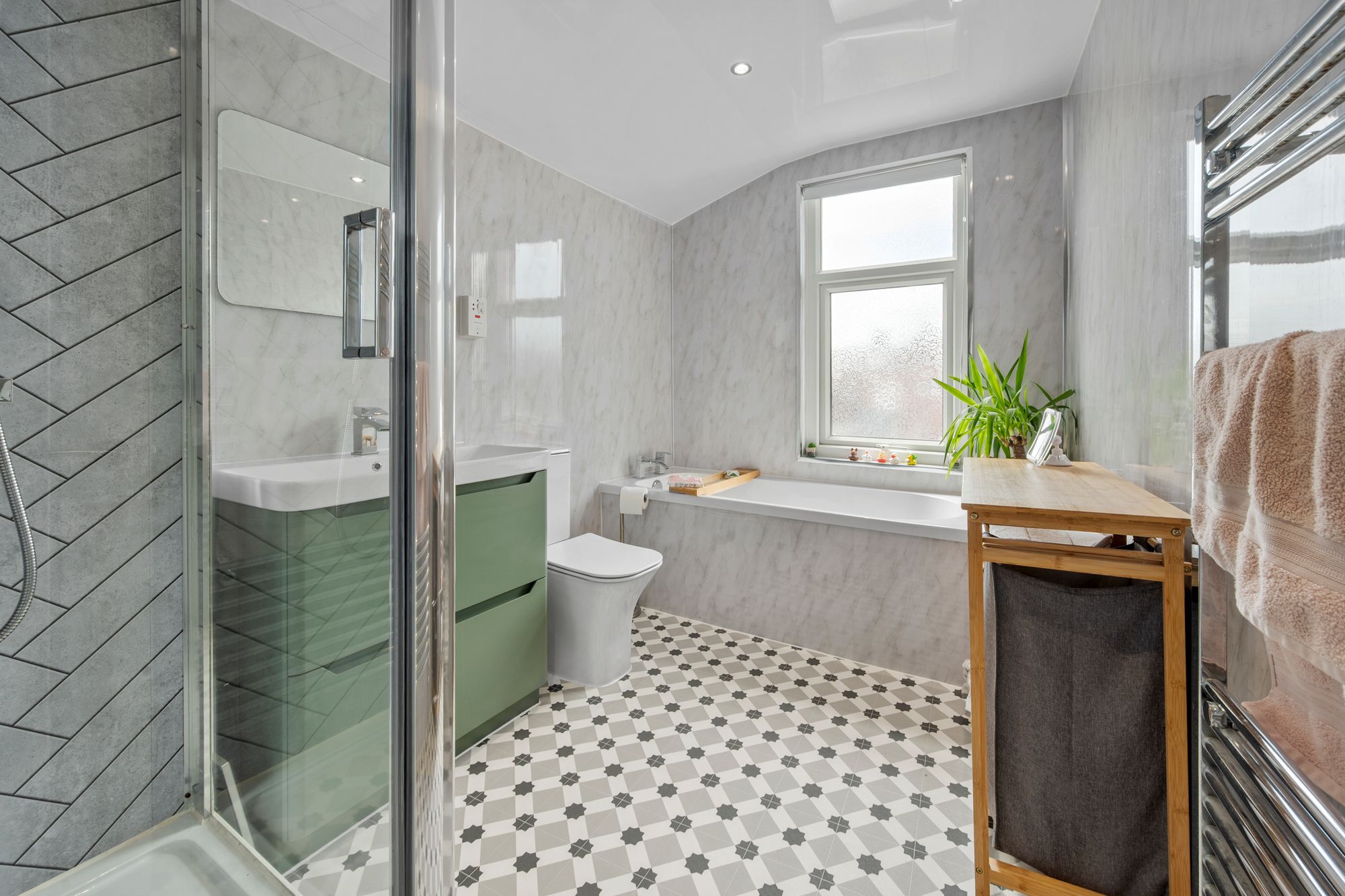 Windleshaw Road, Dentons Green, WA10