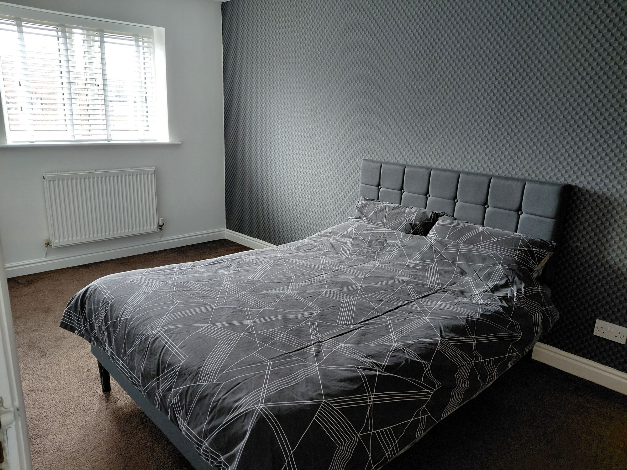 Bolton Road, Bamfurlong, WN2