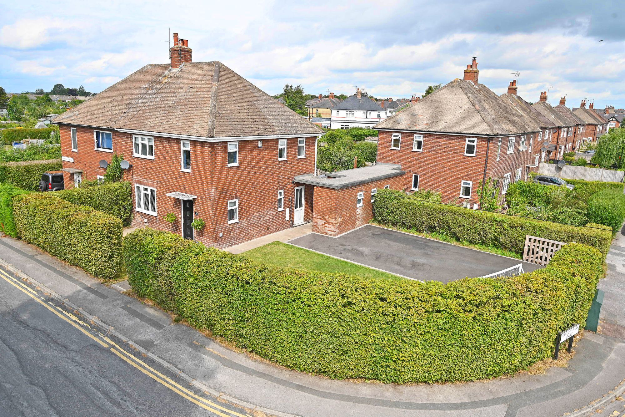 Harlow Avenue, Harrogate, HG2