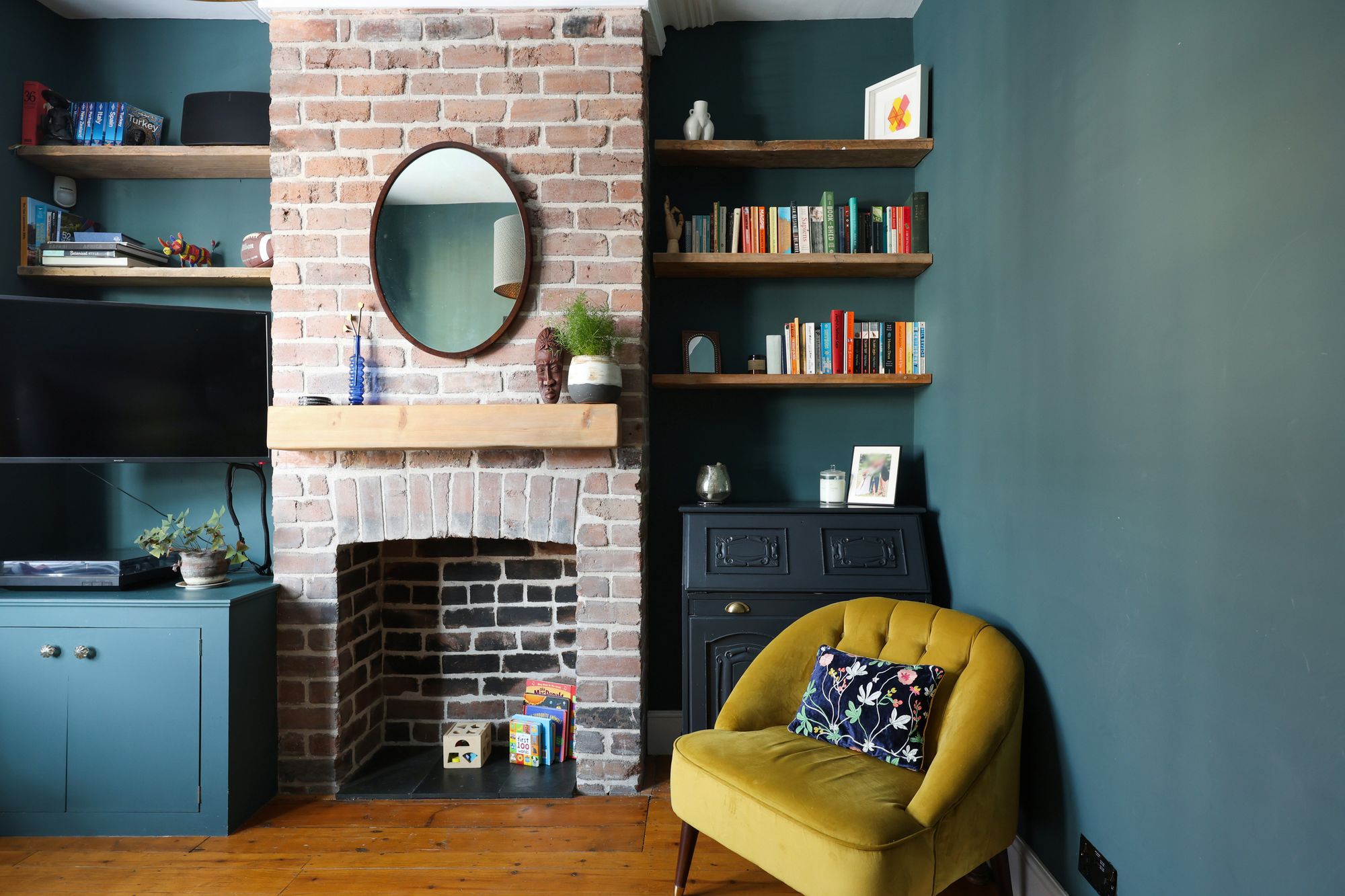 Mogg Street, Bristol, BS2