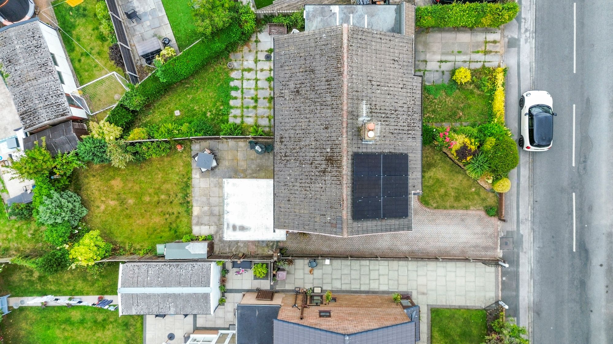 St. Winifred Road, Rainhill, L35