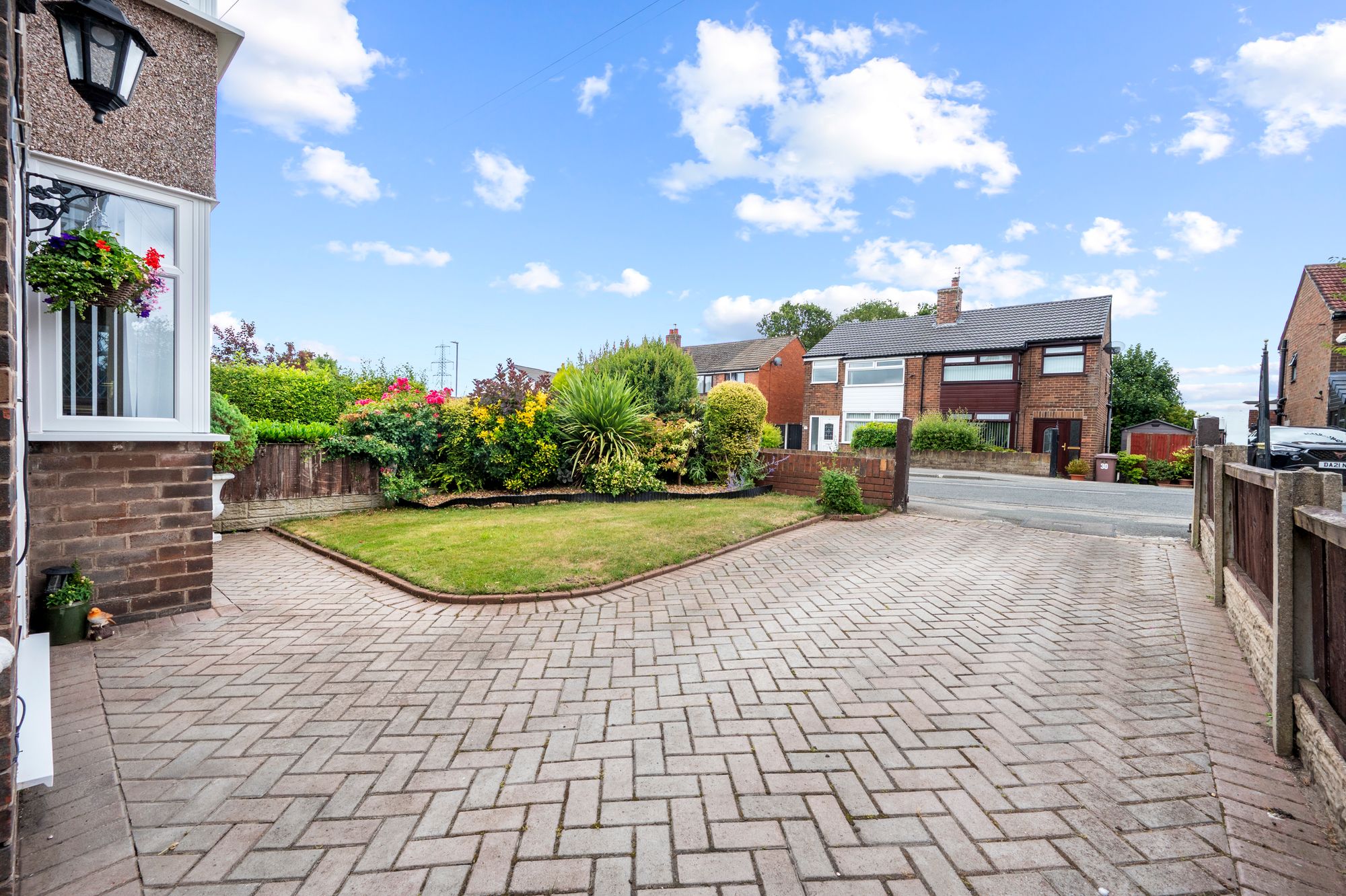 St. Winifred Road, Rainhill, L35