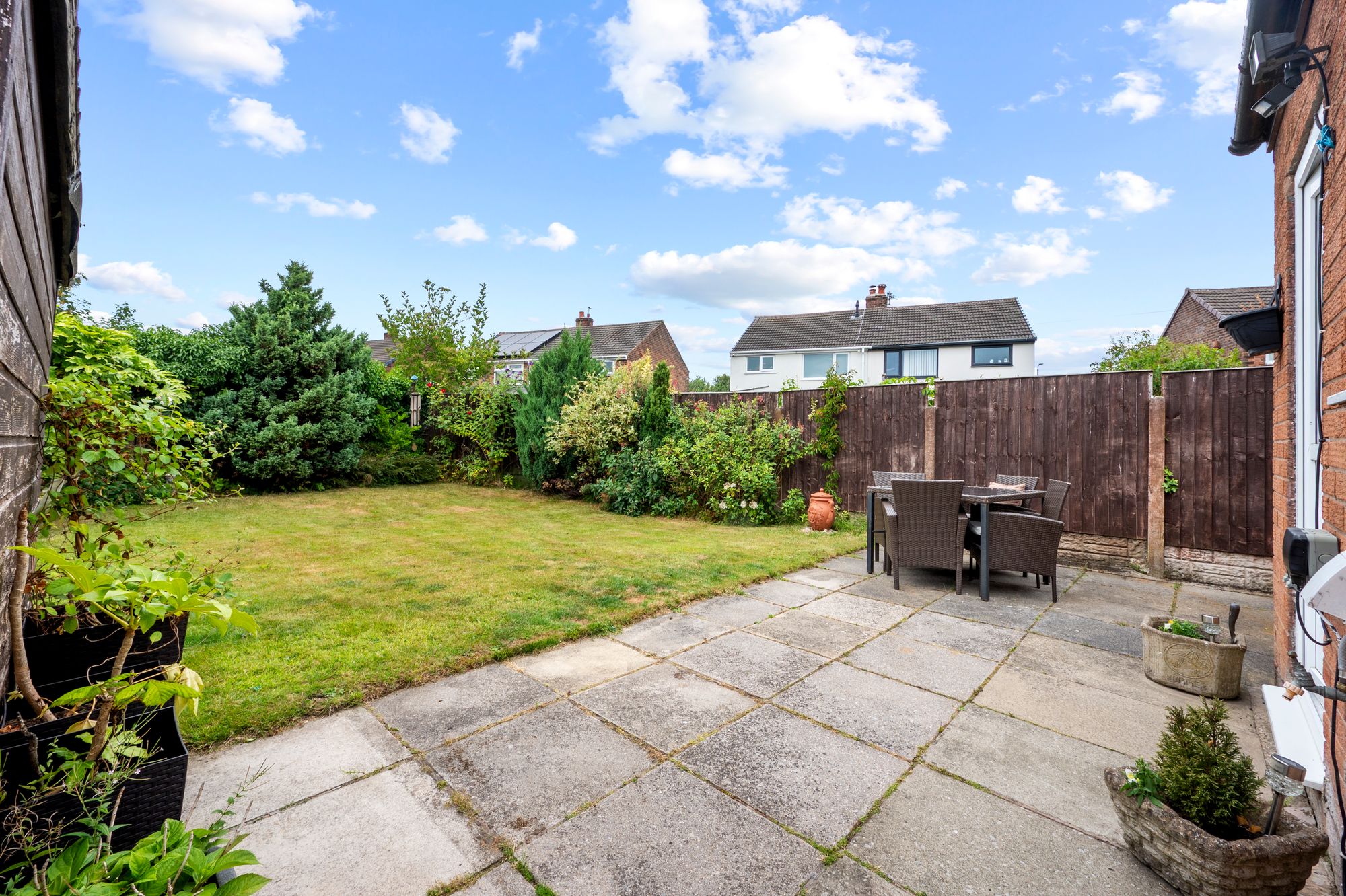 St. Winifred Road, Rainhill, L35