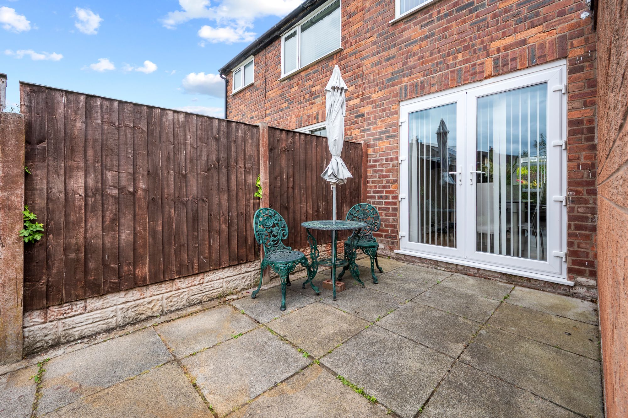 St. Winifred Road, Rainhill, L35