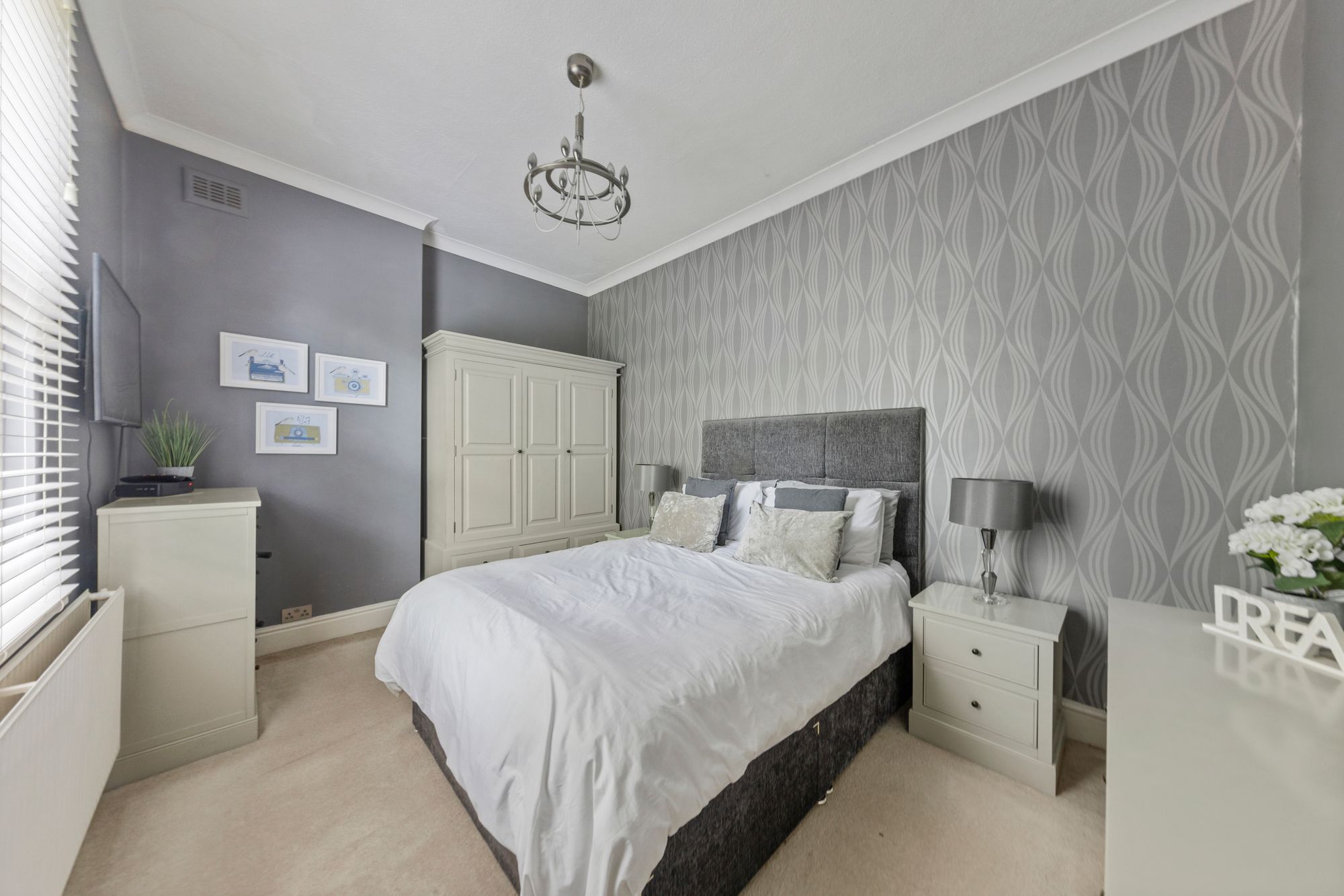 Winwick Road, Warrington, WA2