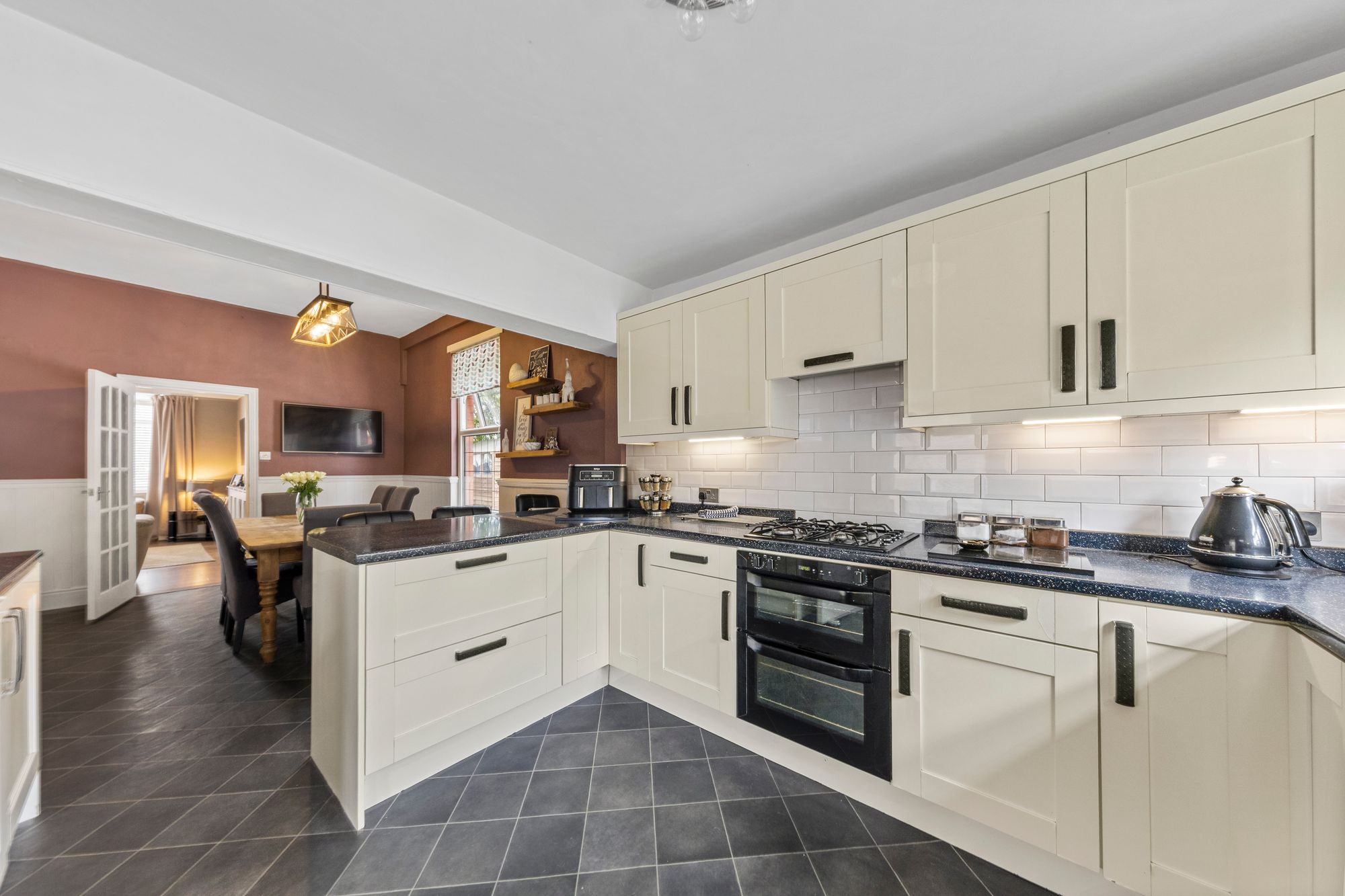 Winwick Road, Warrington, WA2