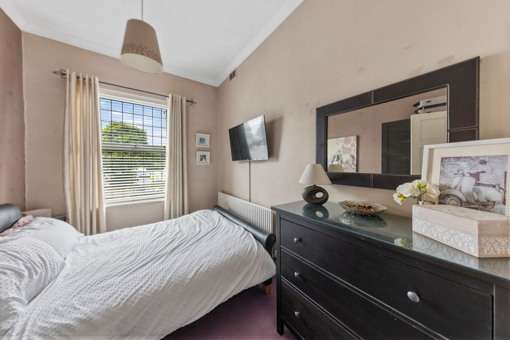 Winwick Road, Warrington, WA2