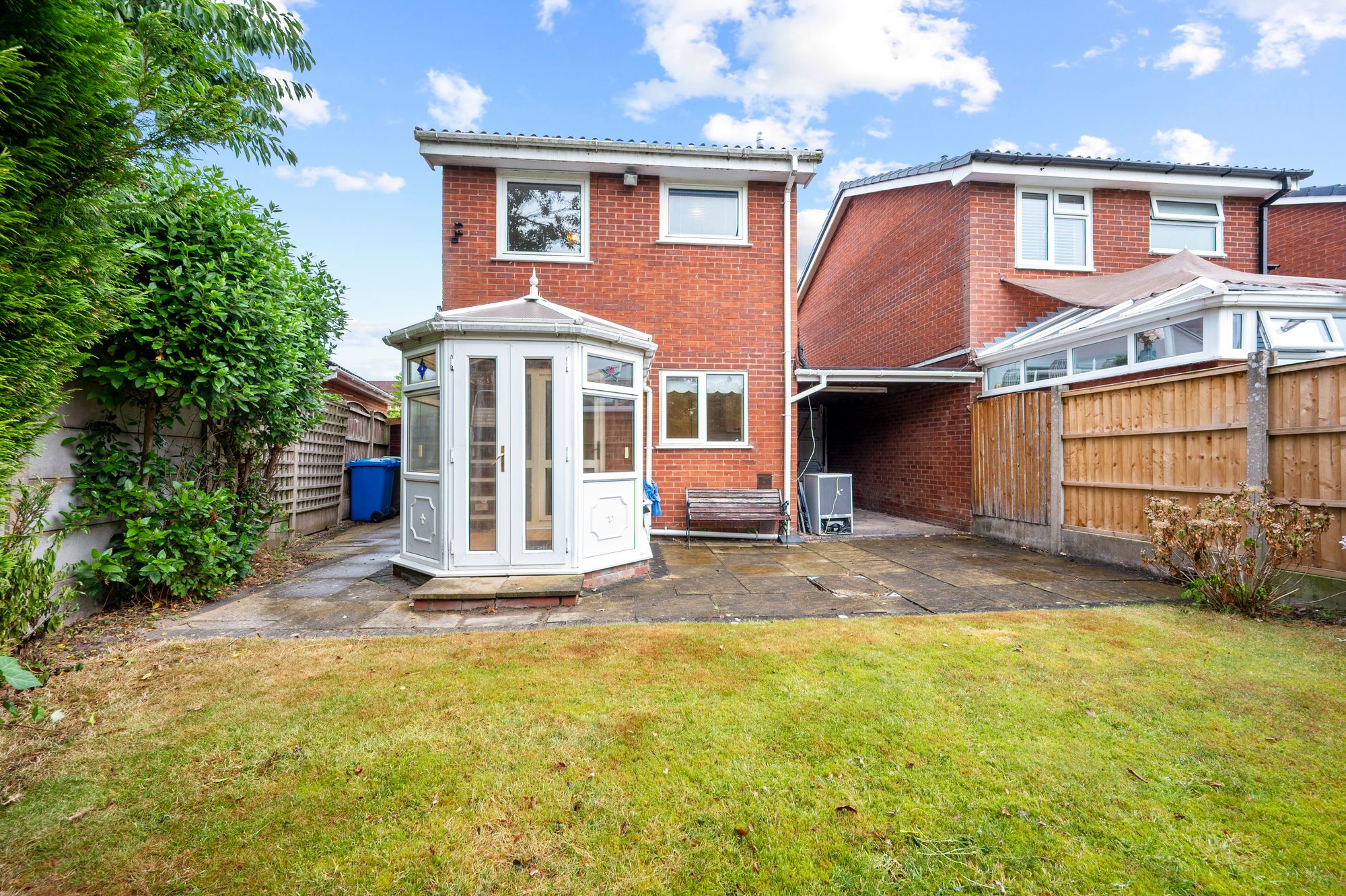 Wiltshire Close, Woolston, WA1