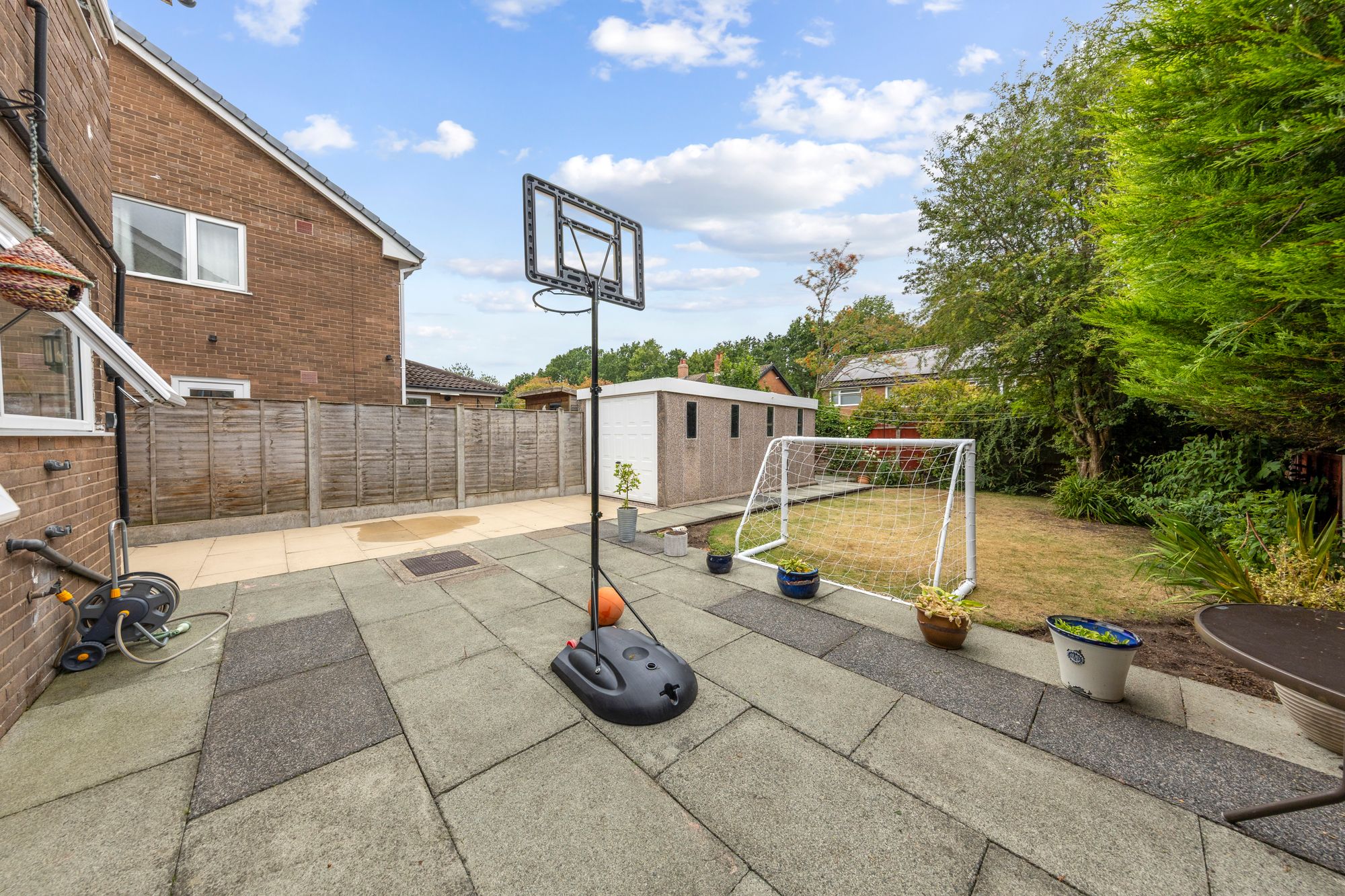 Cuerdon Drive, Thelwall, WA4