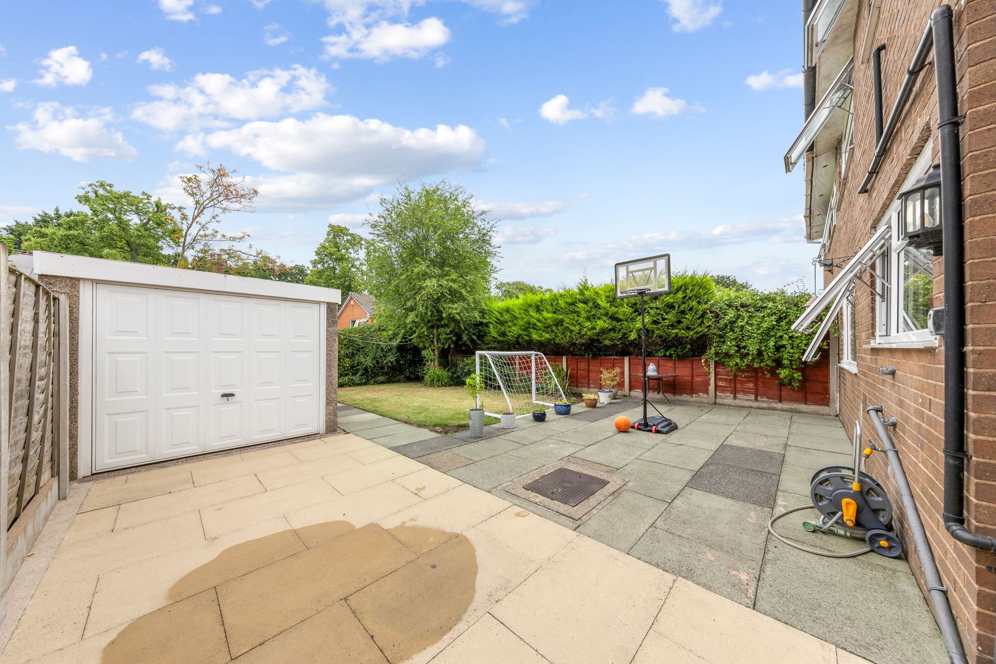 Cuerdon Drive, Thelwall, WA4