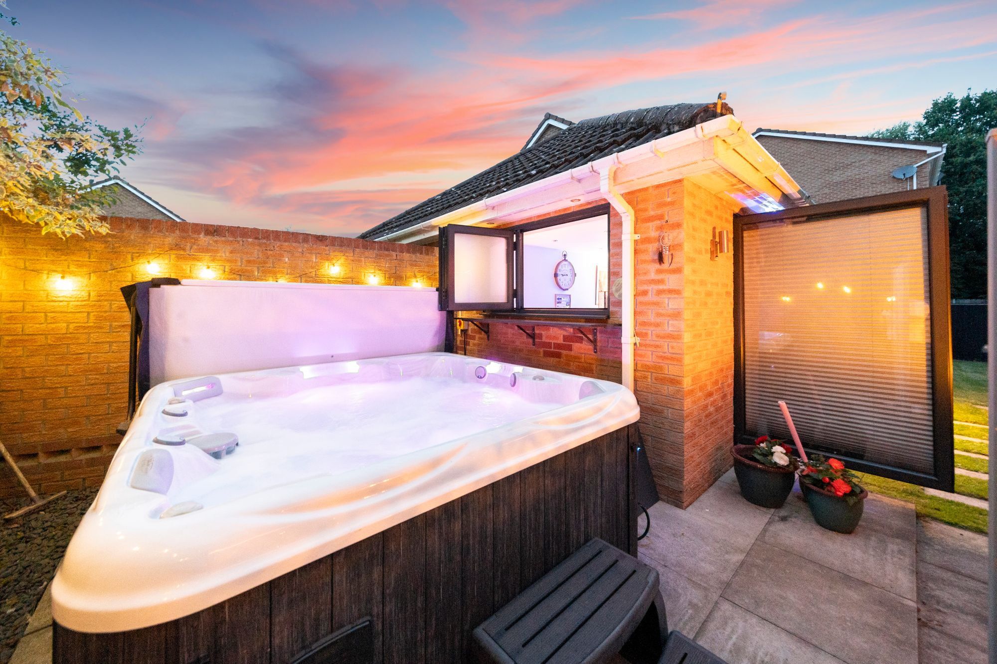 Wateredge Close, Leigh, WN7