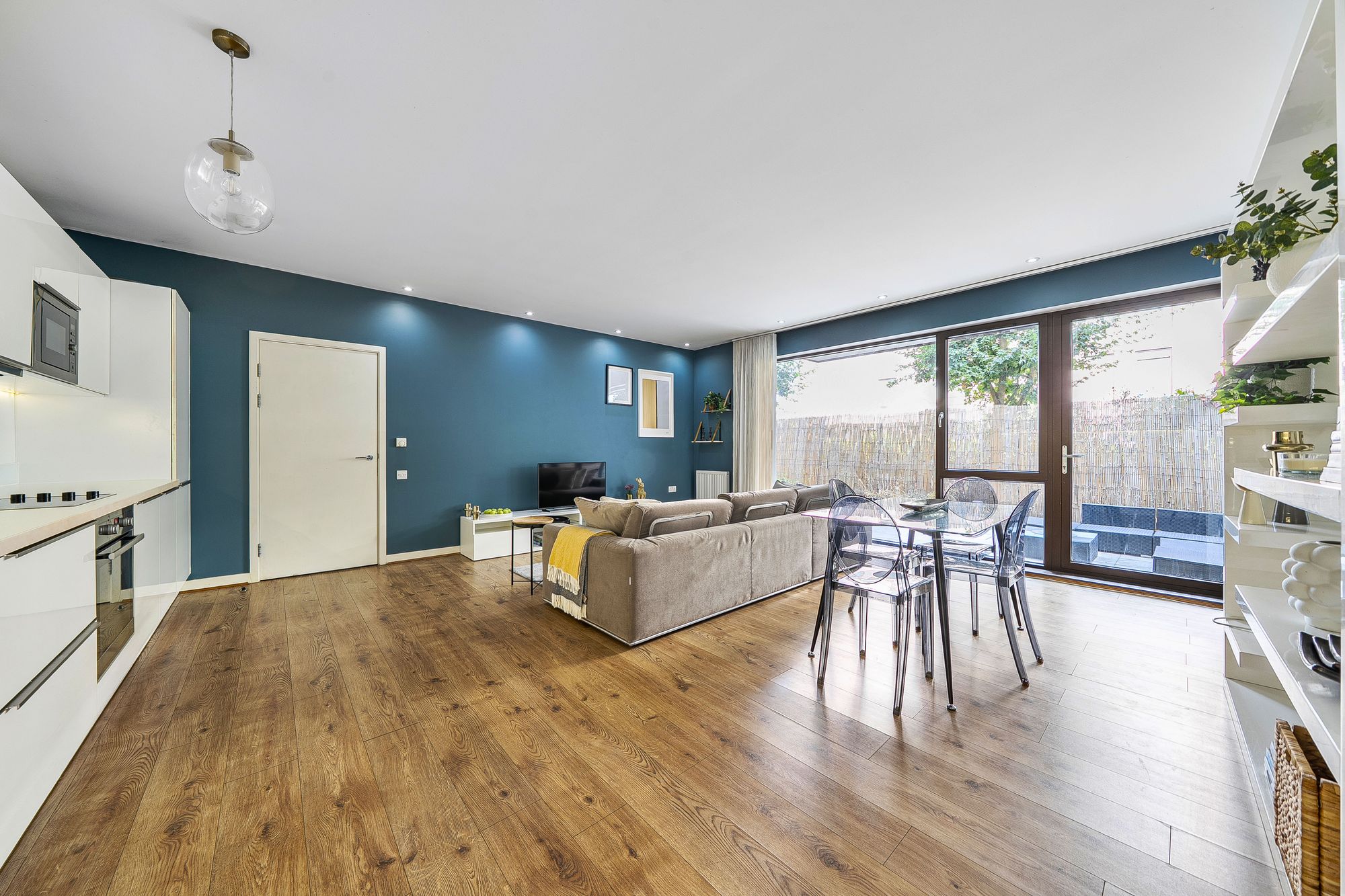 Cabanel Place, London, SE11