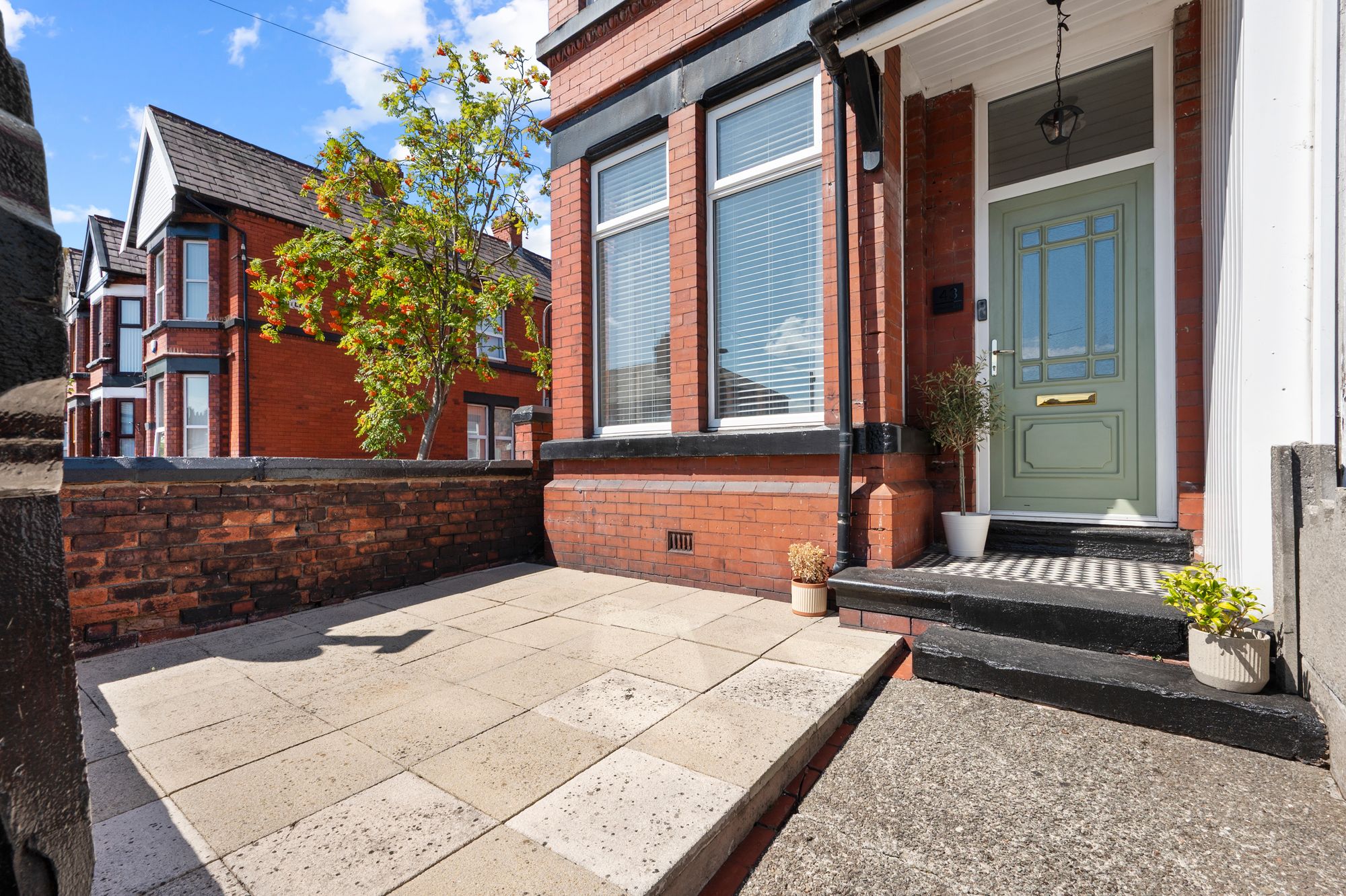 Windle Street, St. Helens, WA10