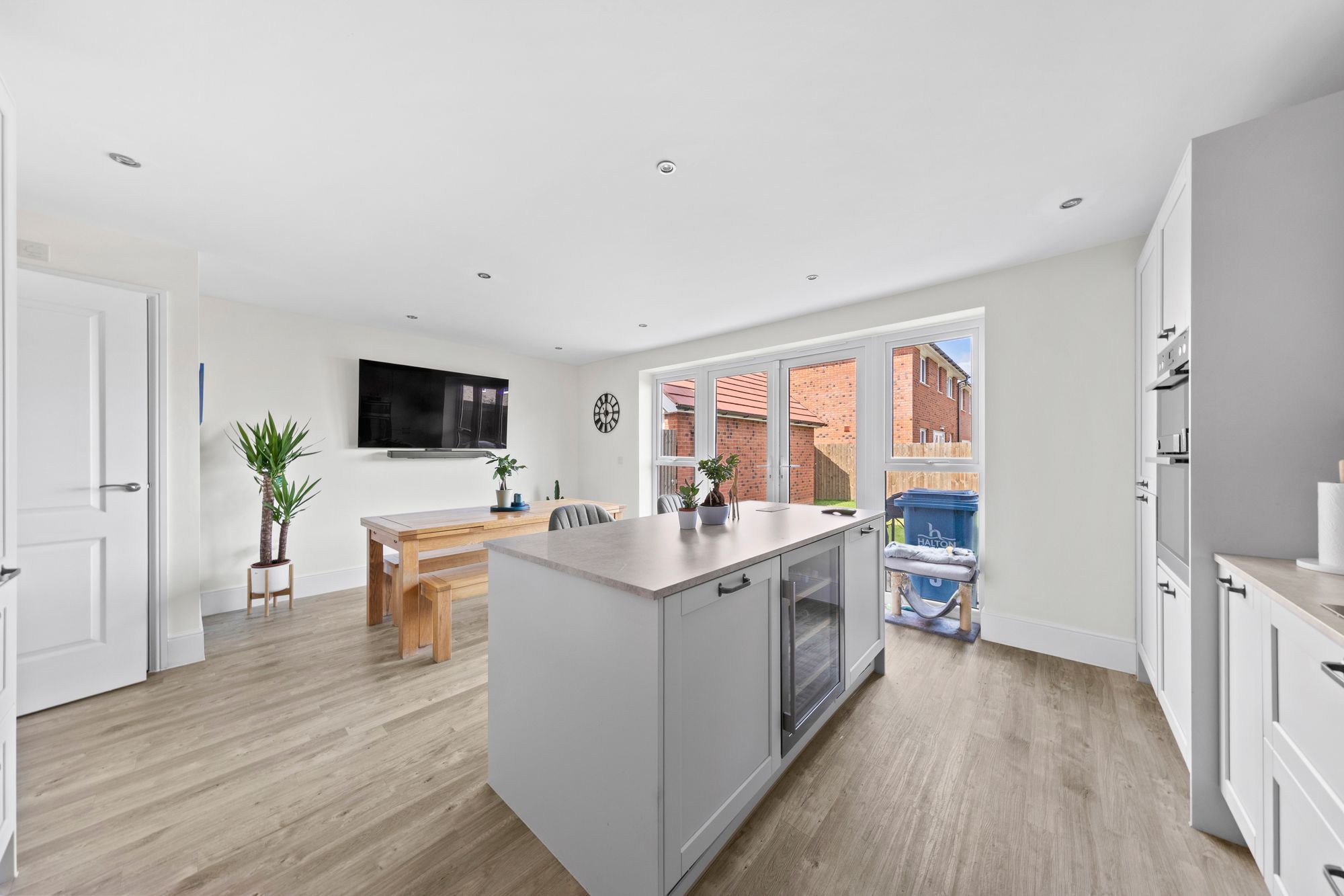 Haybedore Close, Daresbury, WA4