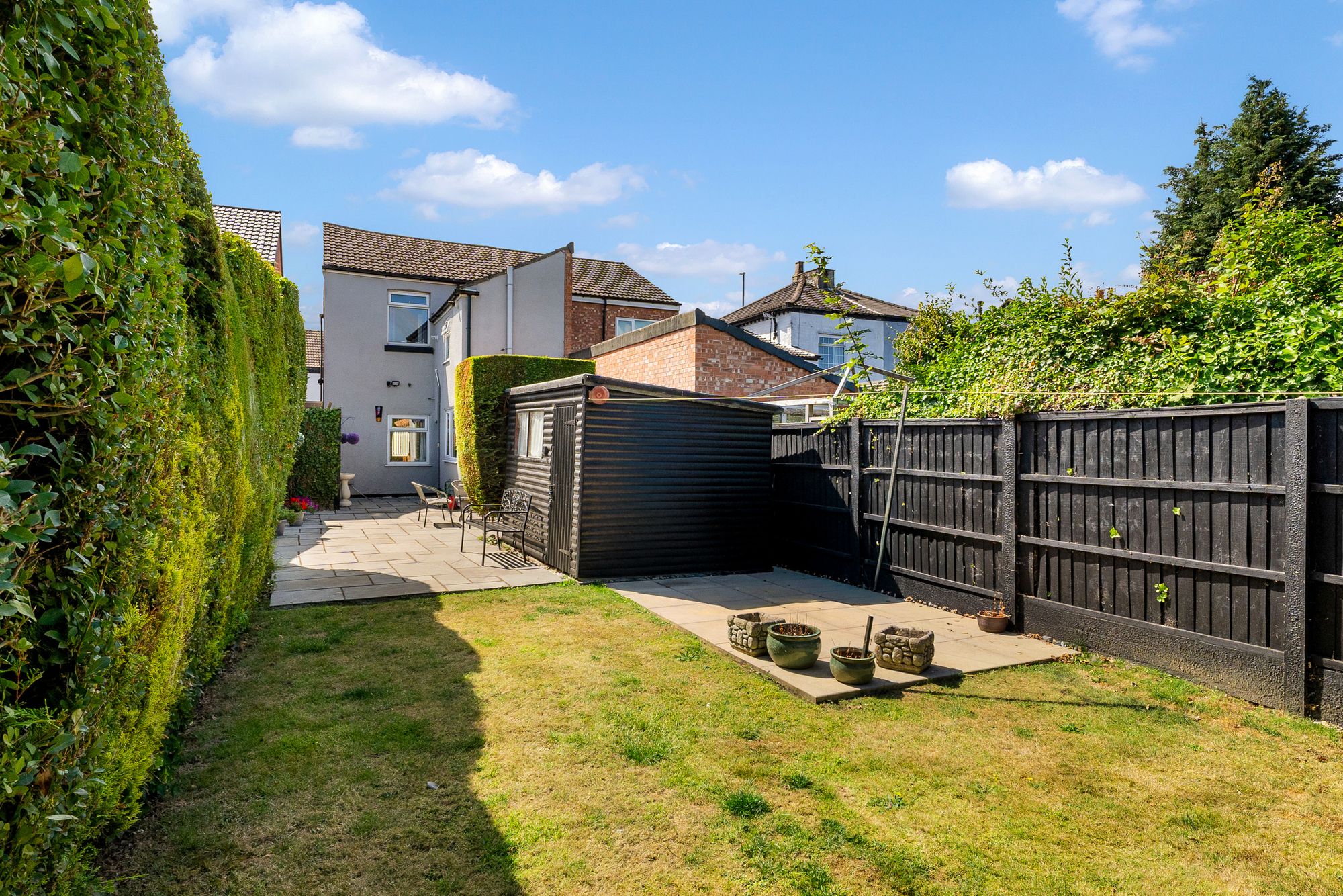 Liverpool Road, Widnes, WA8