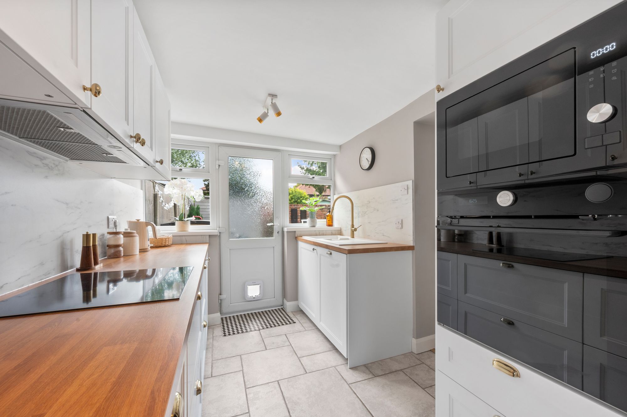 Leach Lane, Sutton Leach, WA9