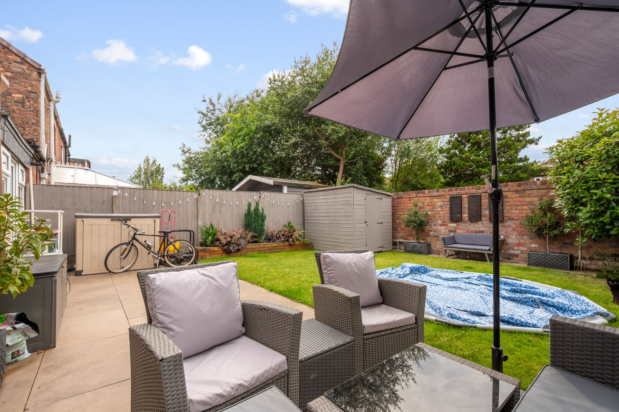 Leach Lane, Sutton Leach, WA9