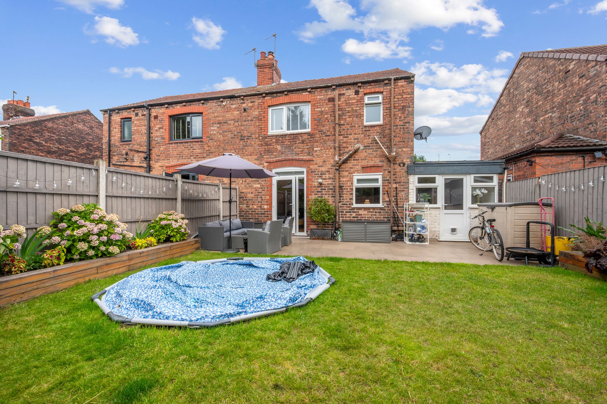 Leach Lane, Sutton Leach, WA9