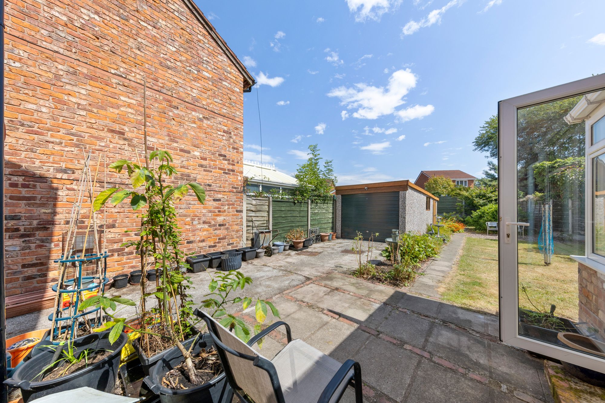 Darnaway Close, Birchwood, WA3