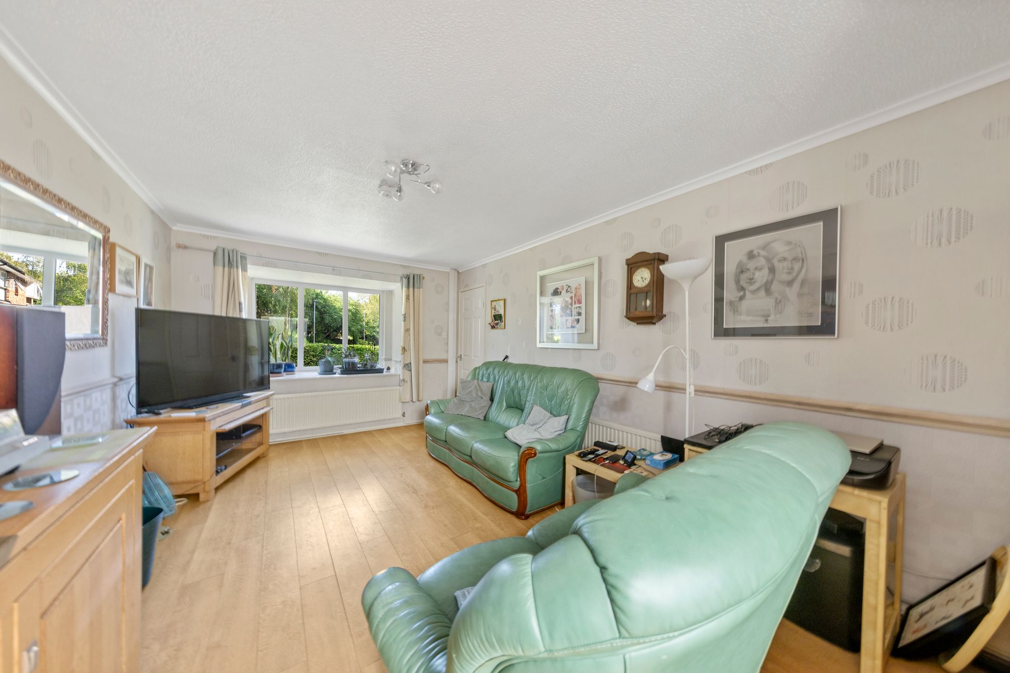Darnaway Close, Birchwood, WA3