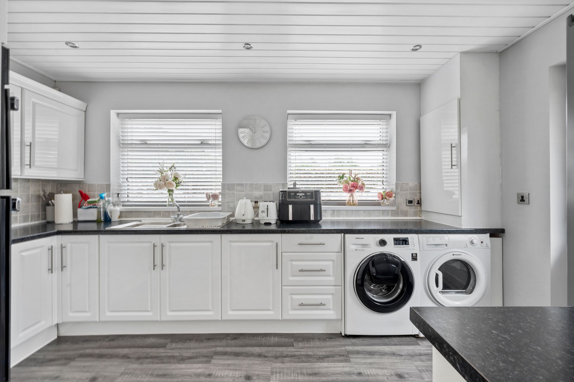 Lowfield Lane, St. Helens, WA9