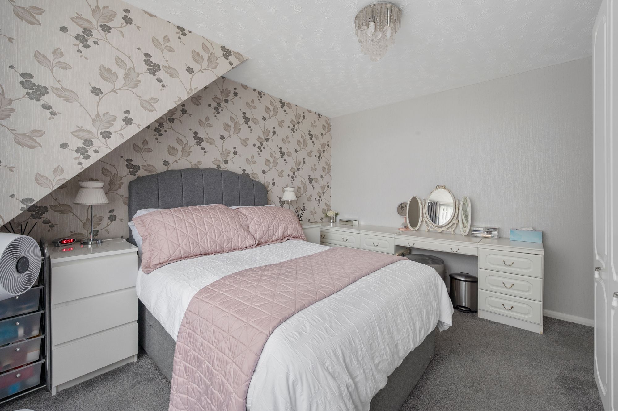 Lowfield Lane, St. Helens, WA9
