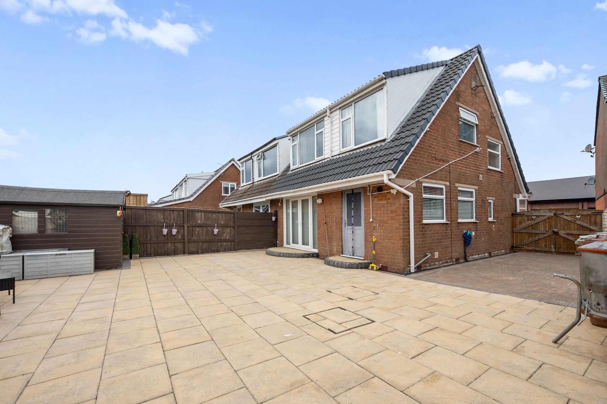 Lowfield Lane, St. Helens, WA9