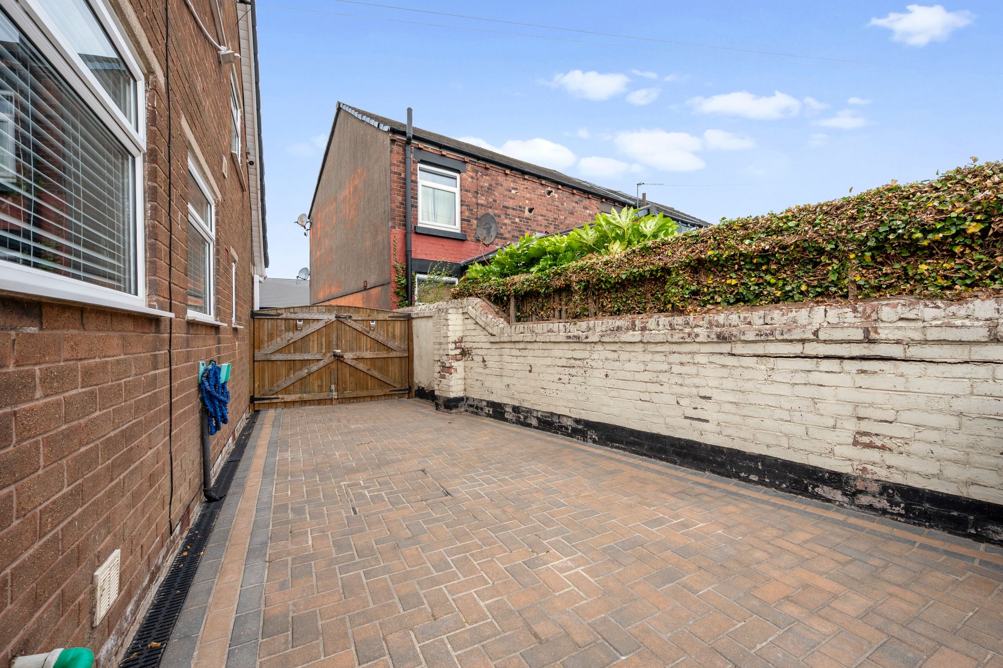 Lowfield Lane, St. Helens, WA9