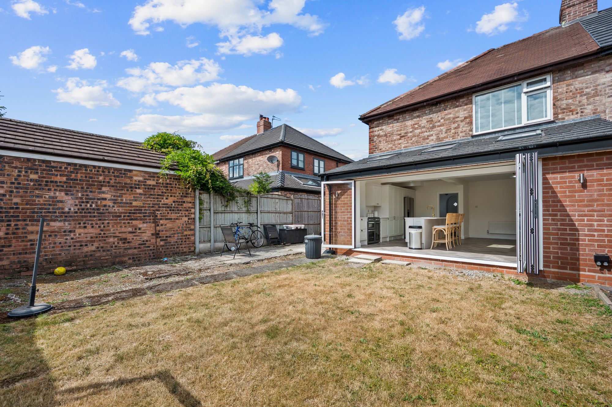 Hallows Avenue, Warrington, WA2
