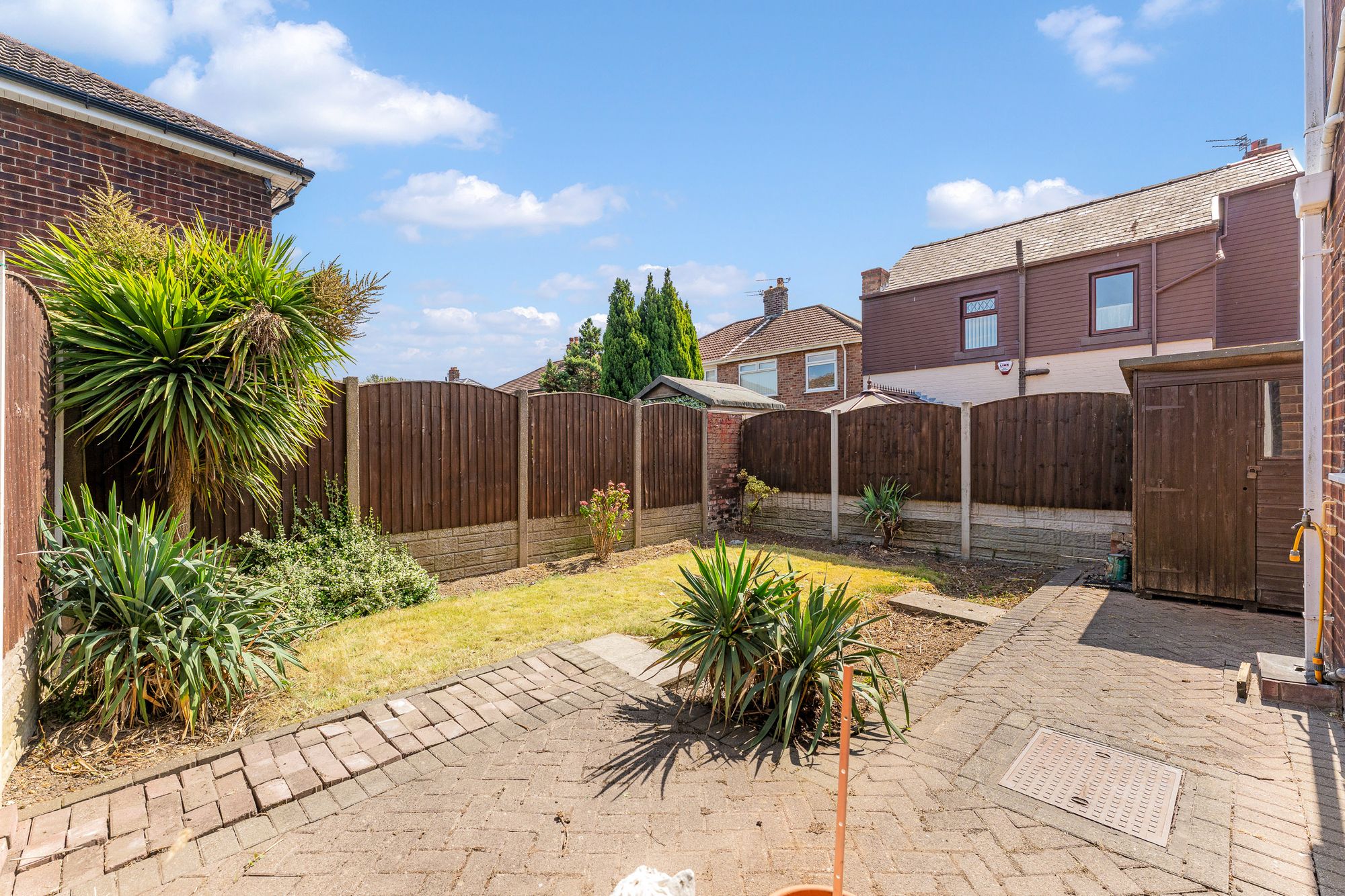 Moorfield Road, Widnes, WA8