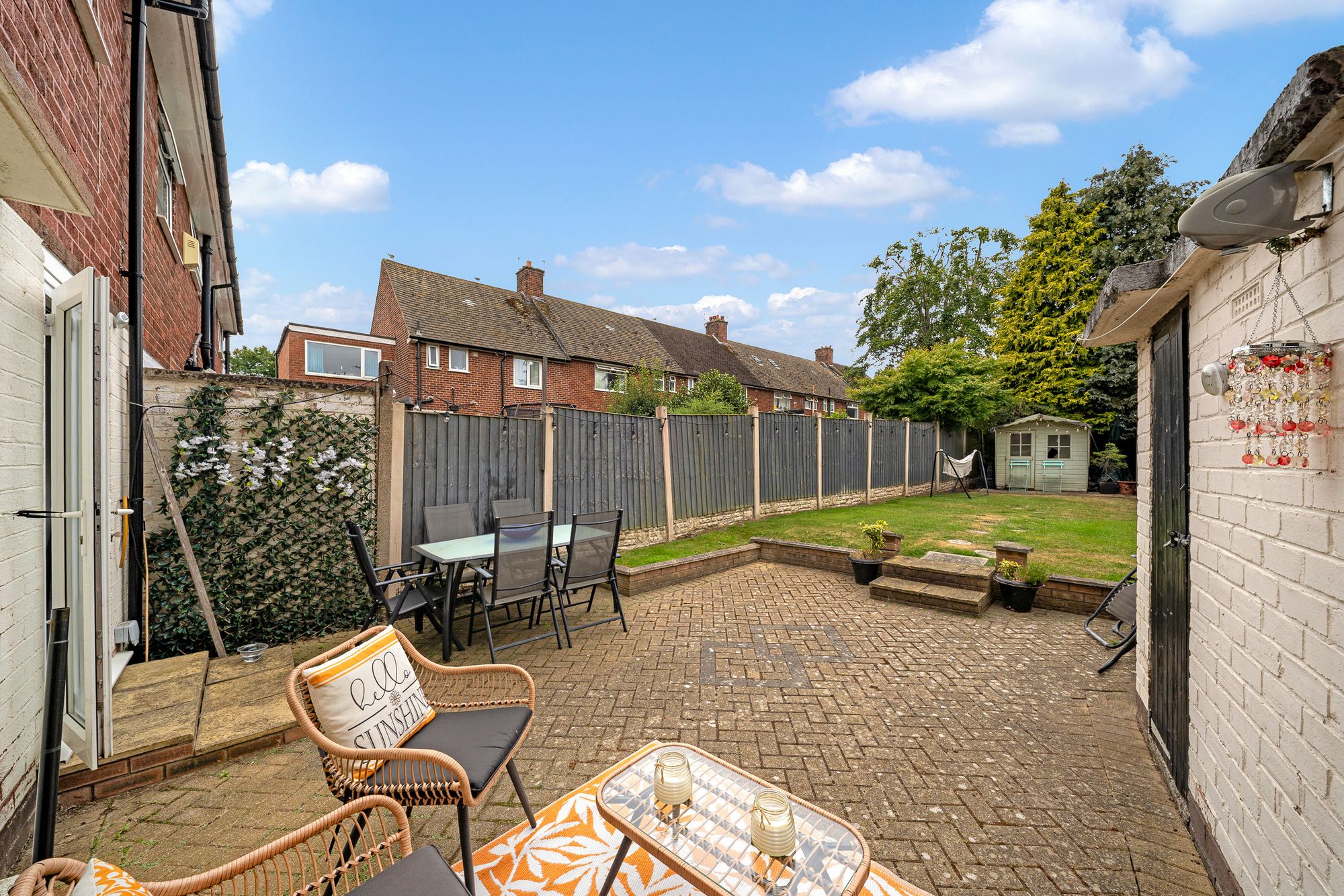 Woodvale Road, Woolton, L25