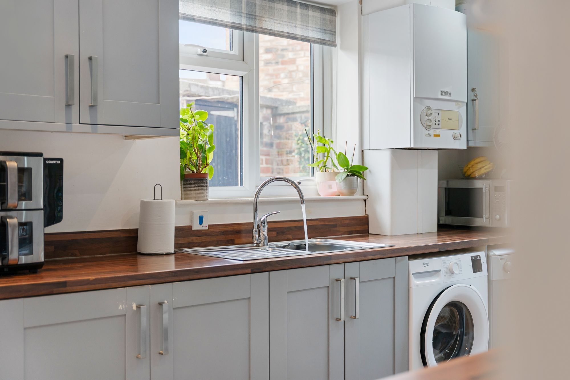 Woodvale Road, Woolton, L25
